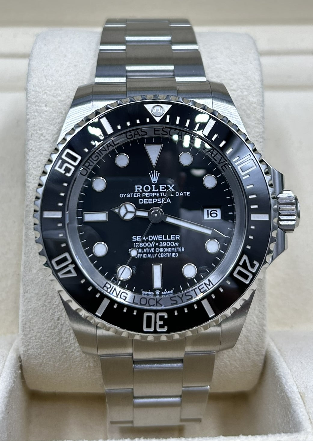 Rolex Sea-Dweller 44mm Deepsea Black 136660 – MVP Jewelers Miami