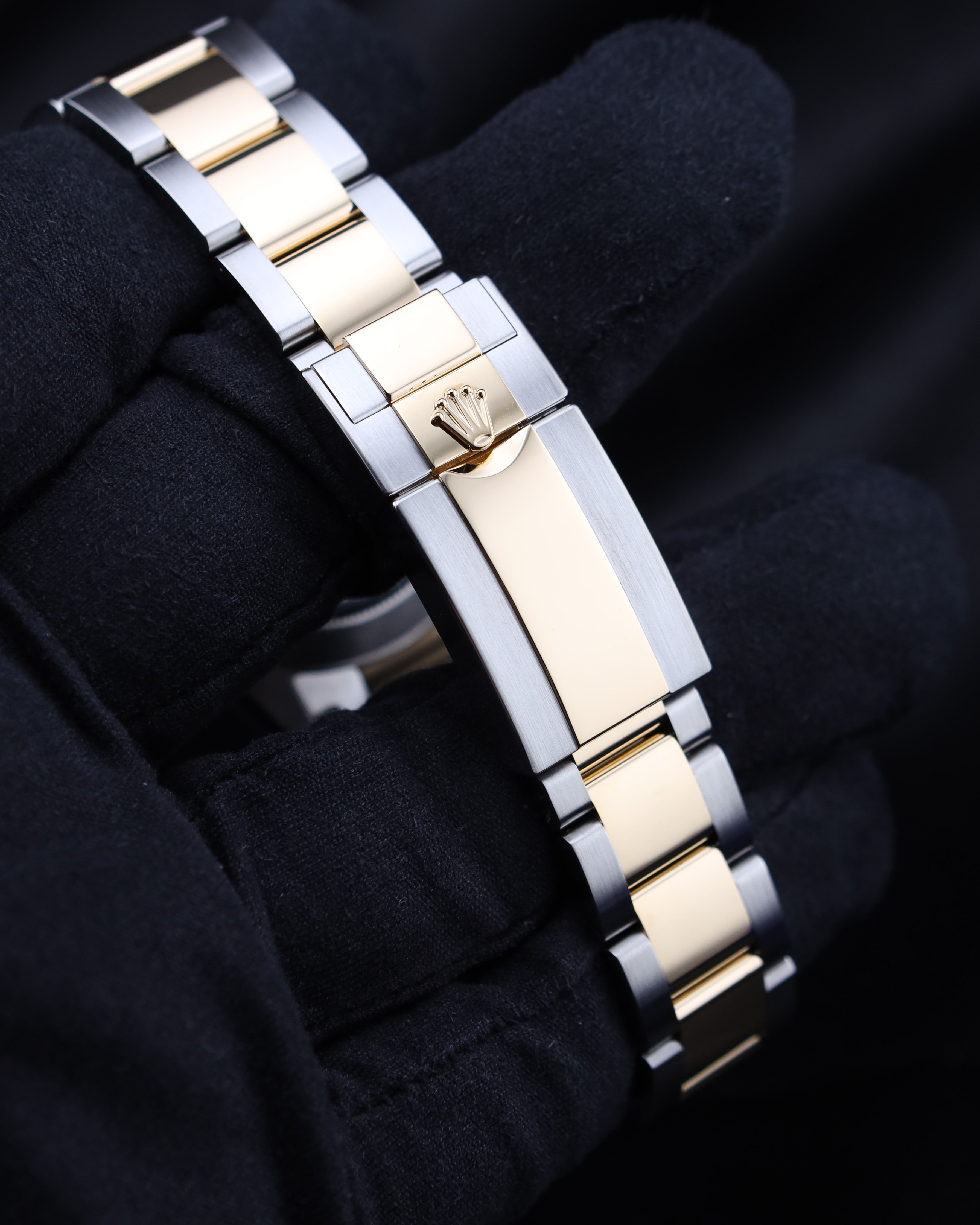 Rolex Daytona Champagne Dial Two Tone on Oyster 116503