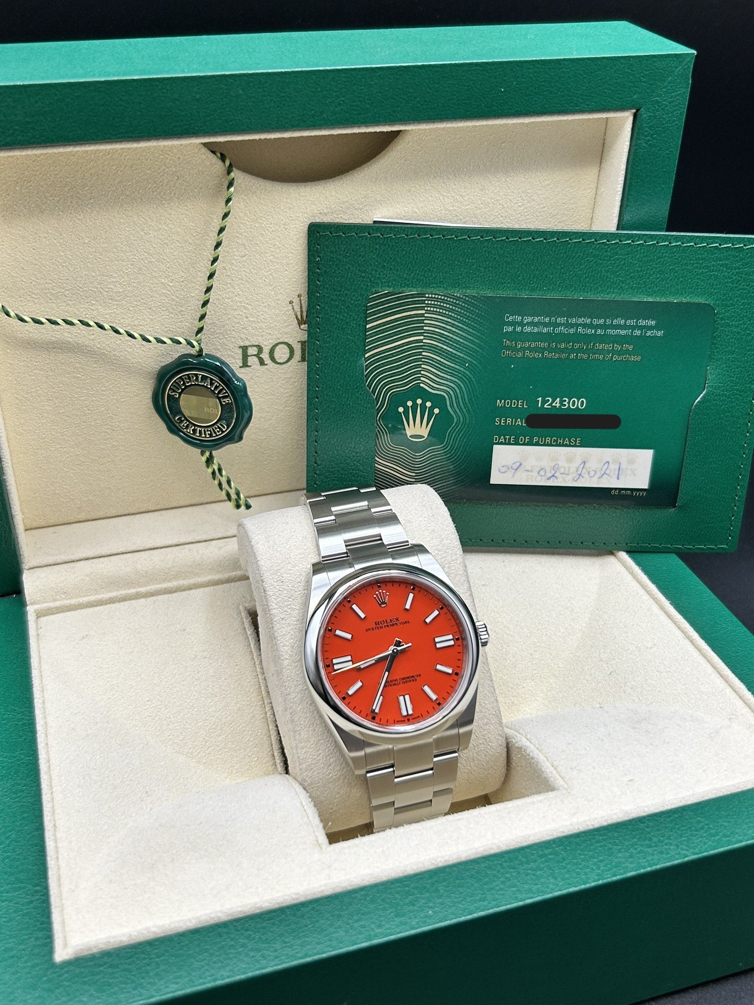 Rolex Oyster Perpetual 41 Coral Red 124300