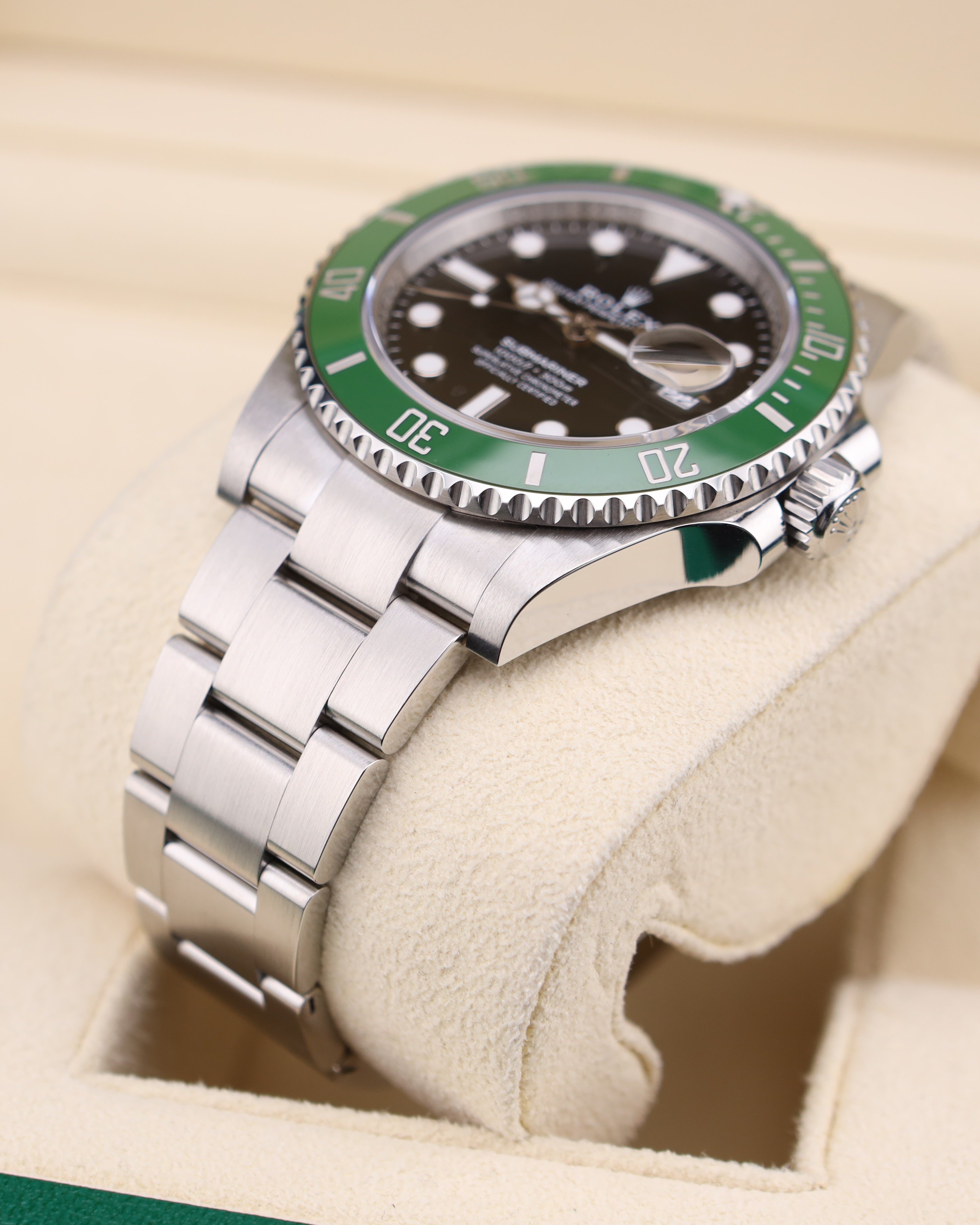 Rolex Submariner Date Starbucks Green Bezel 126610LV - 2024