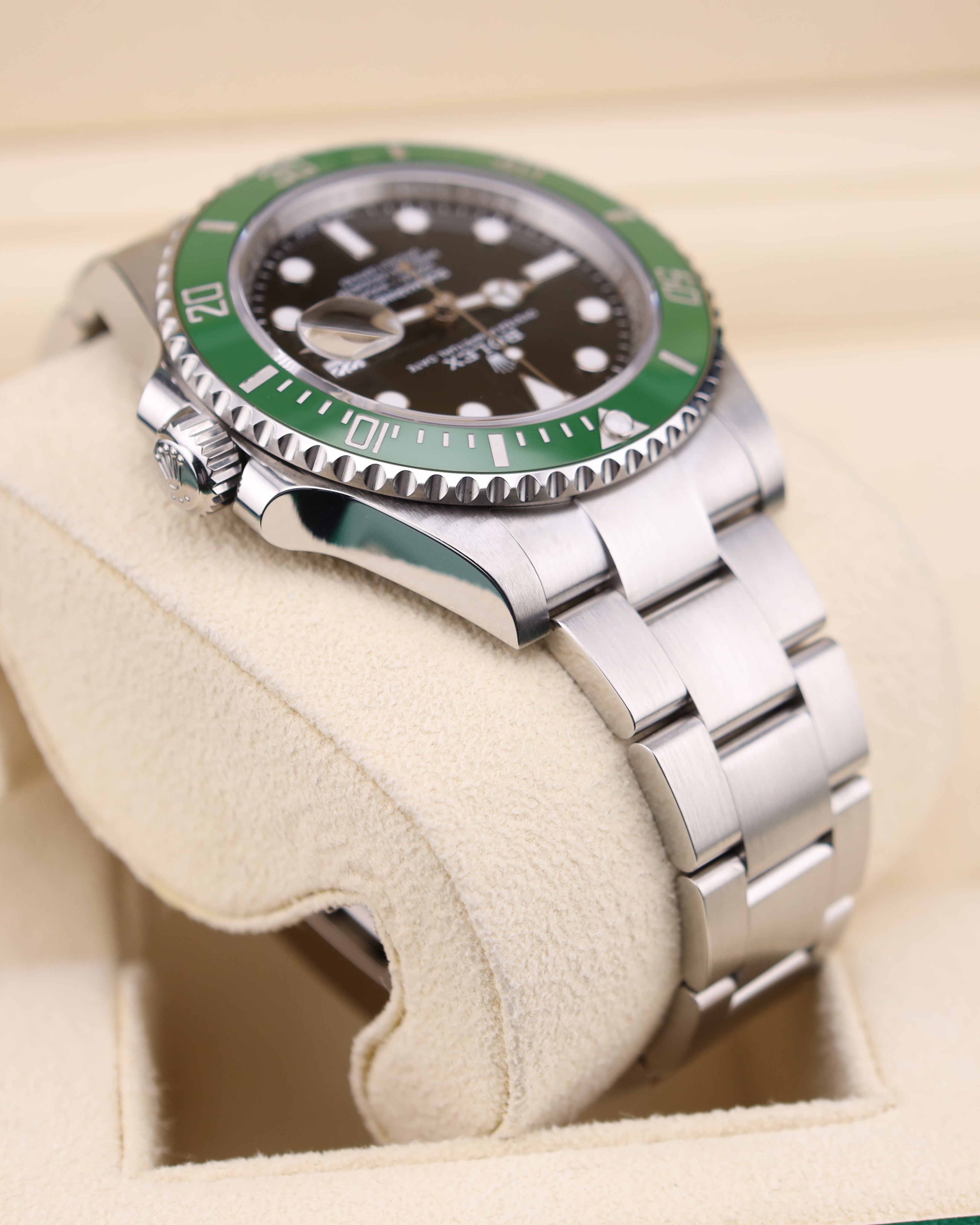 Rolex Submariner Date Starbucks Green Bezel 126610LV - 2024