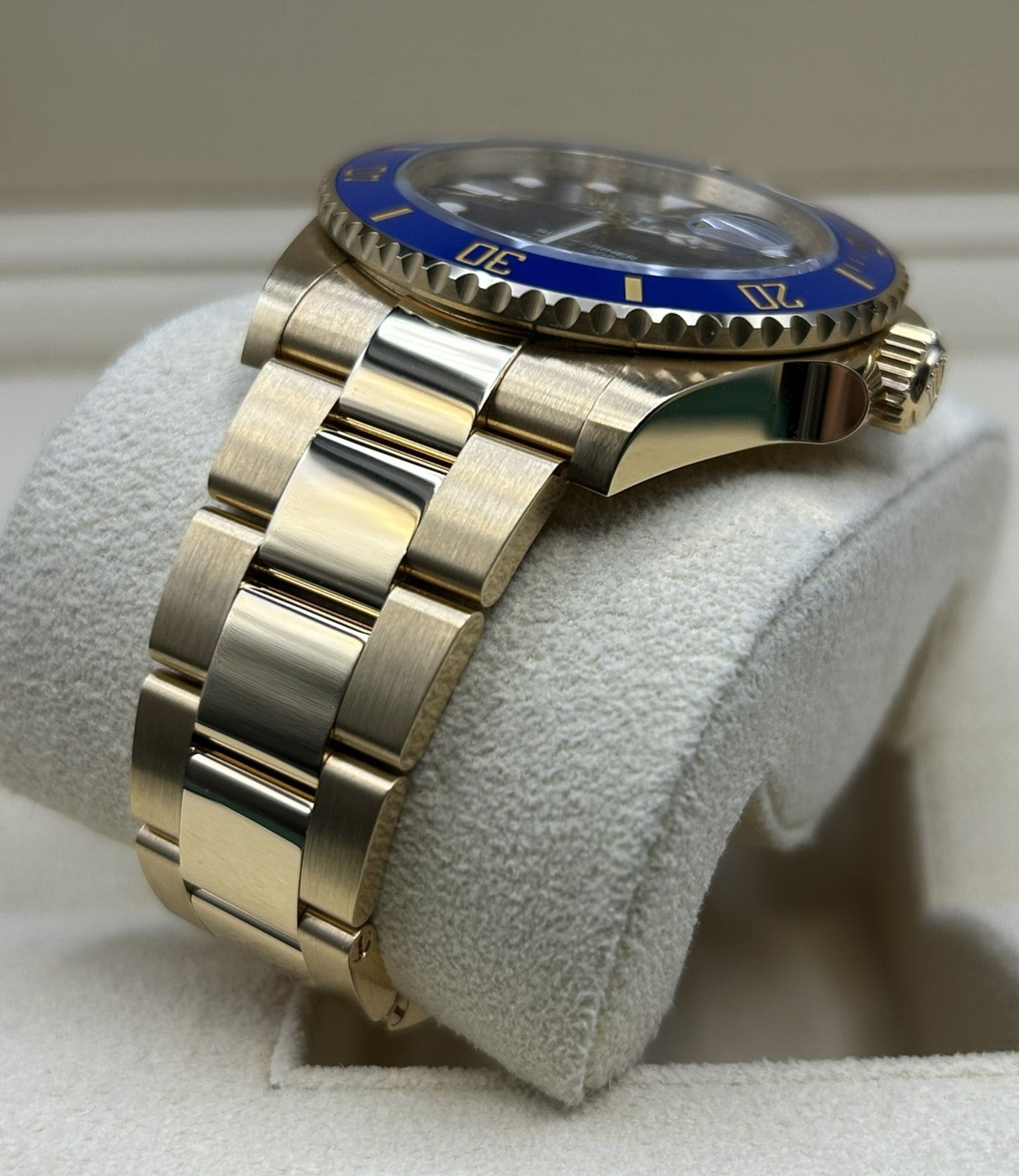 Rolex Submariner Date Gold Bluesy 126618LB - 2023