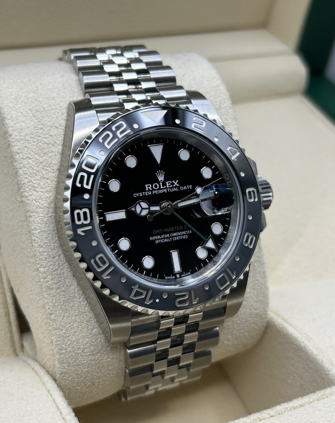 Rolex GMT-Master II Bruce Wayne 126710GRNR Jubilee - 2024