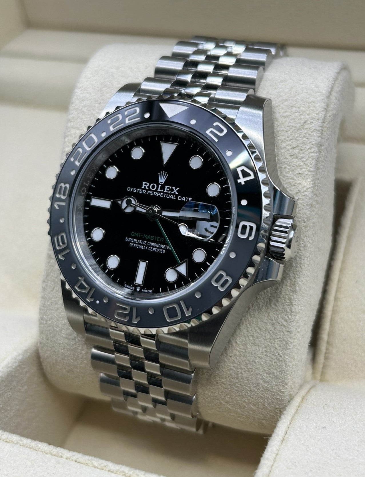 Rolex GMT-Master II Bruce Wayne 126710GRNR Jubilee - 2024