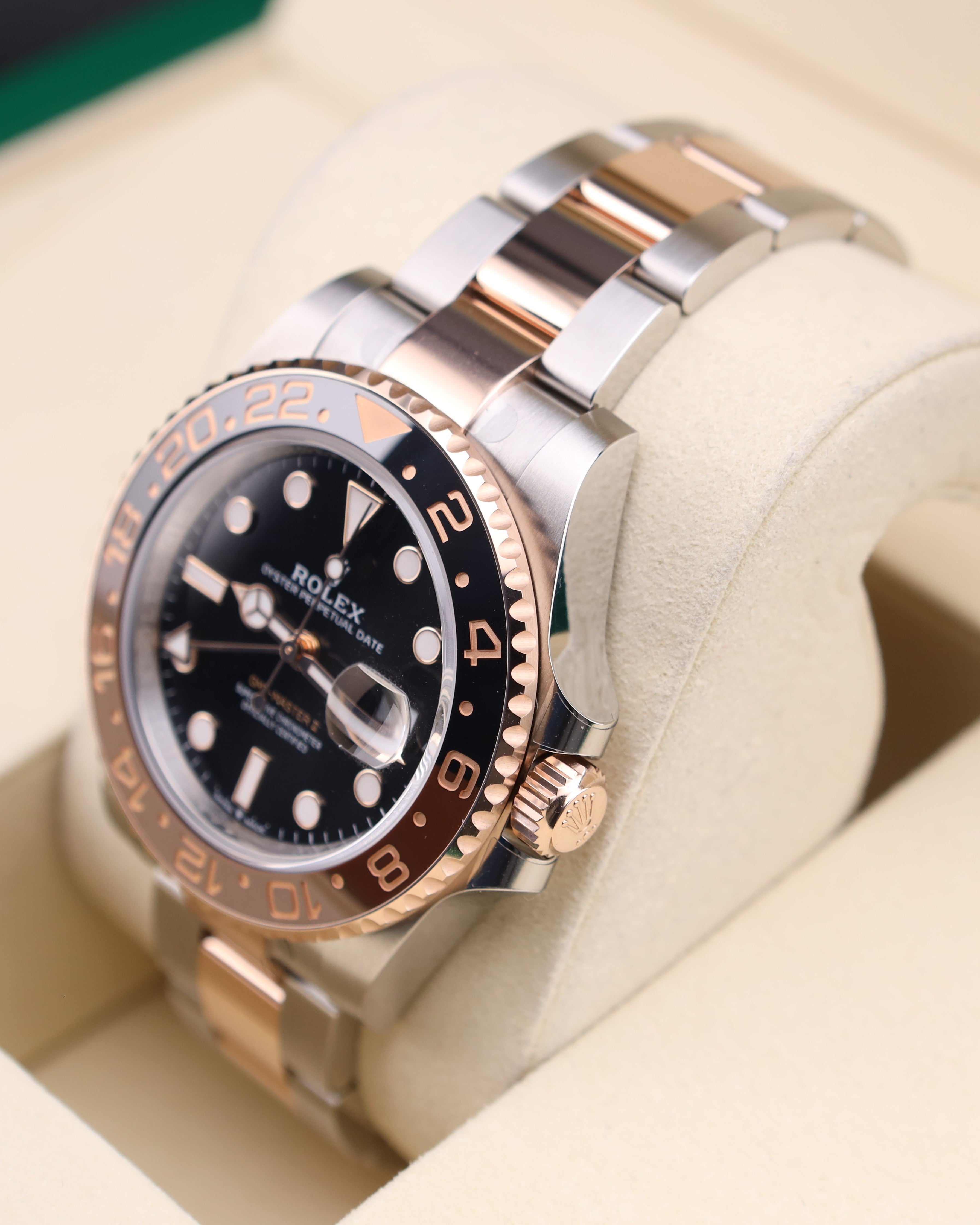 Rolex GMT-Master II Rootbeer Two Tone Rose Gold 126711CHNR
