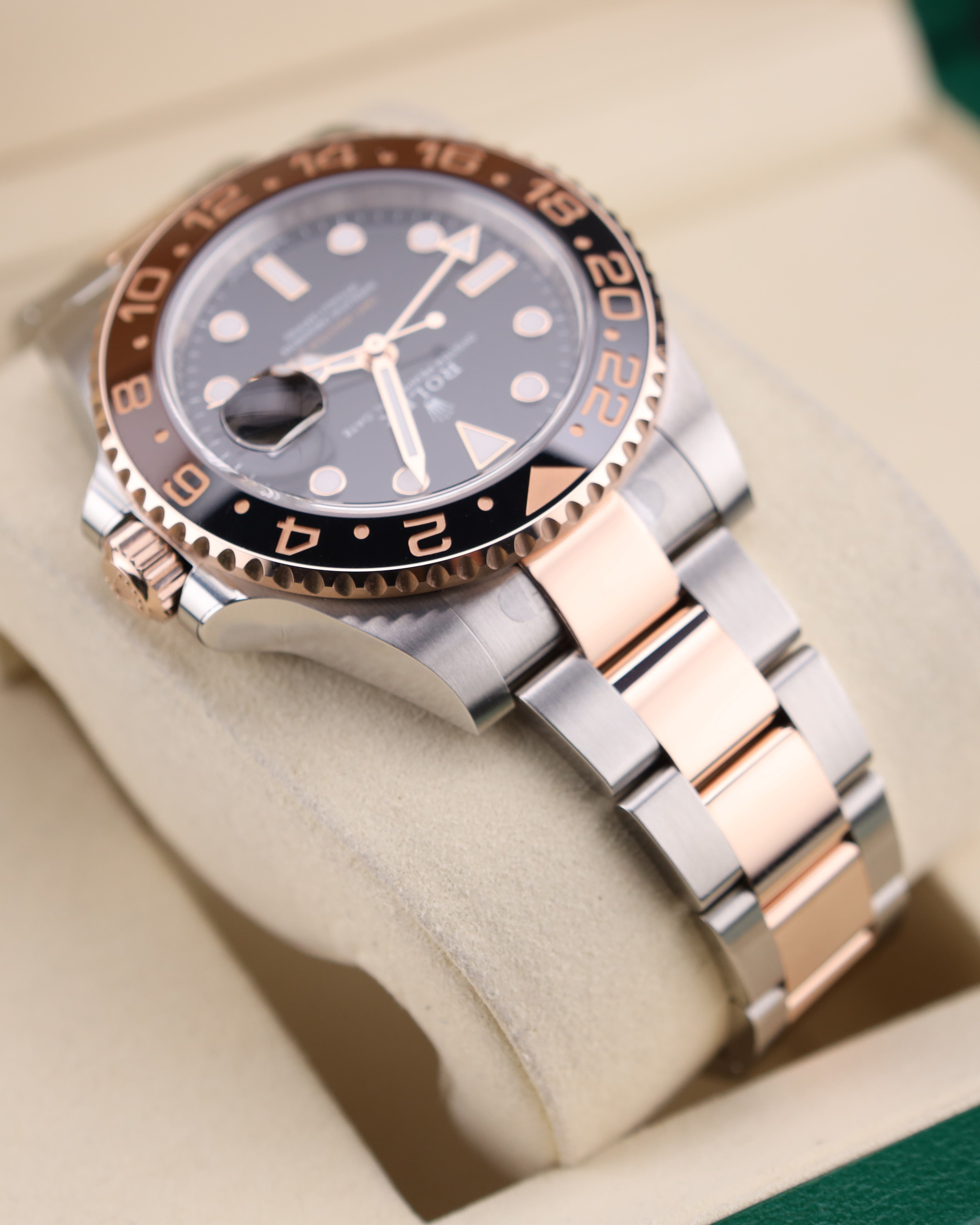 Rolex GMT-Master II Rootbeer Two Tone Rose Gold 126711CHNR