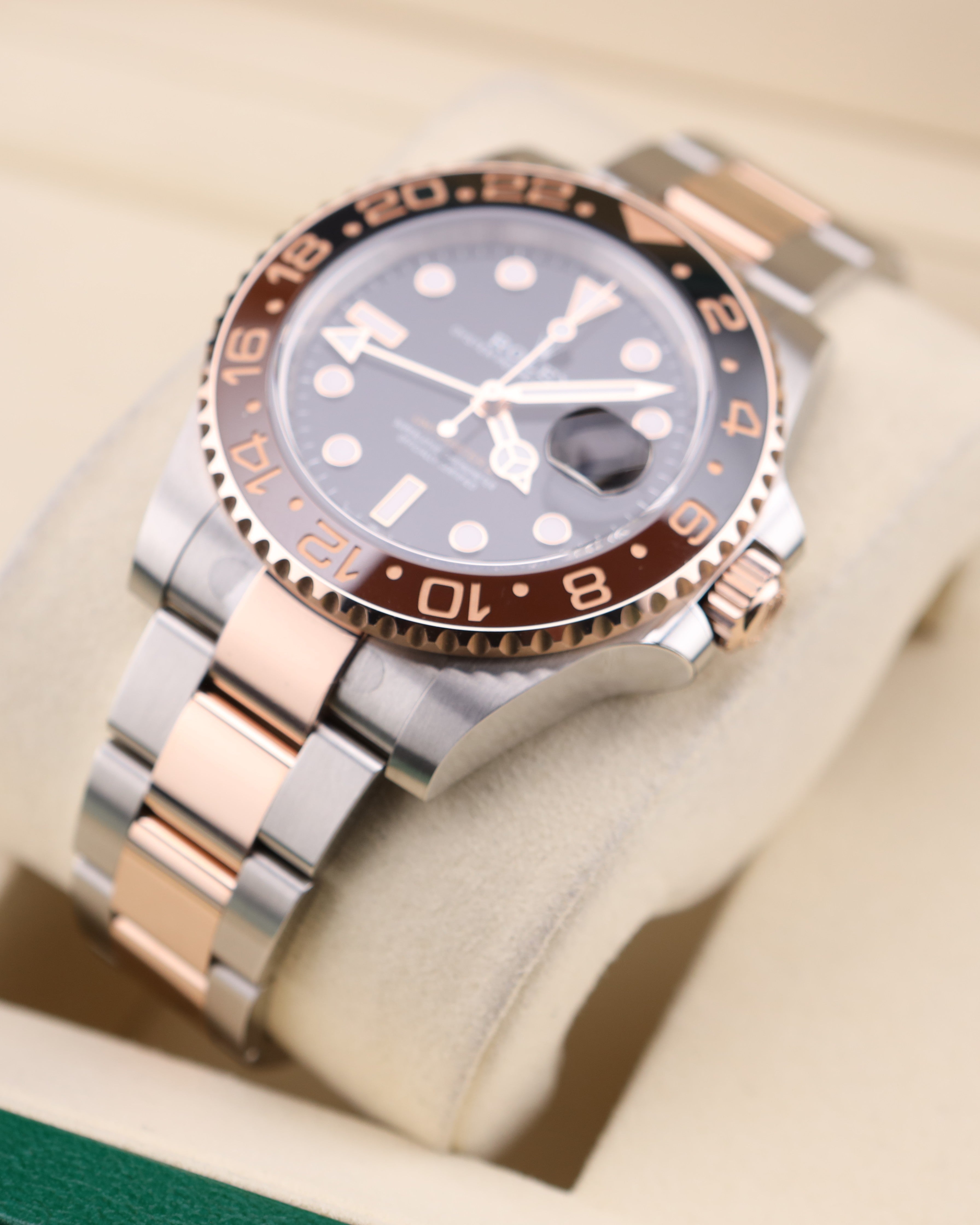 Rolex GMT-Master II Rootbeer Two Tone Rose Gold 126711CHNR