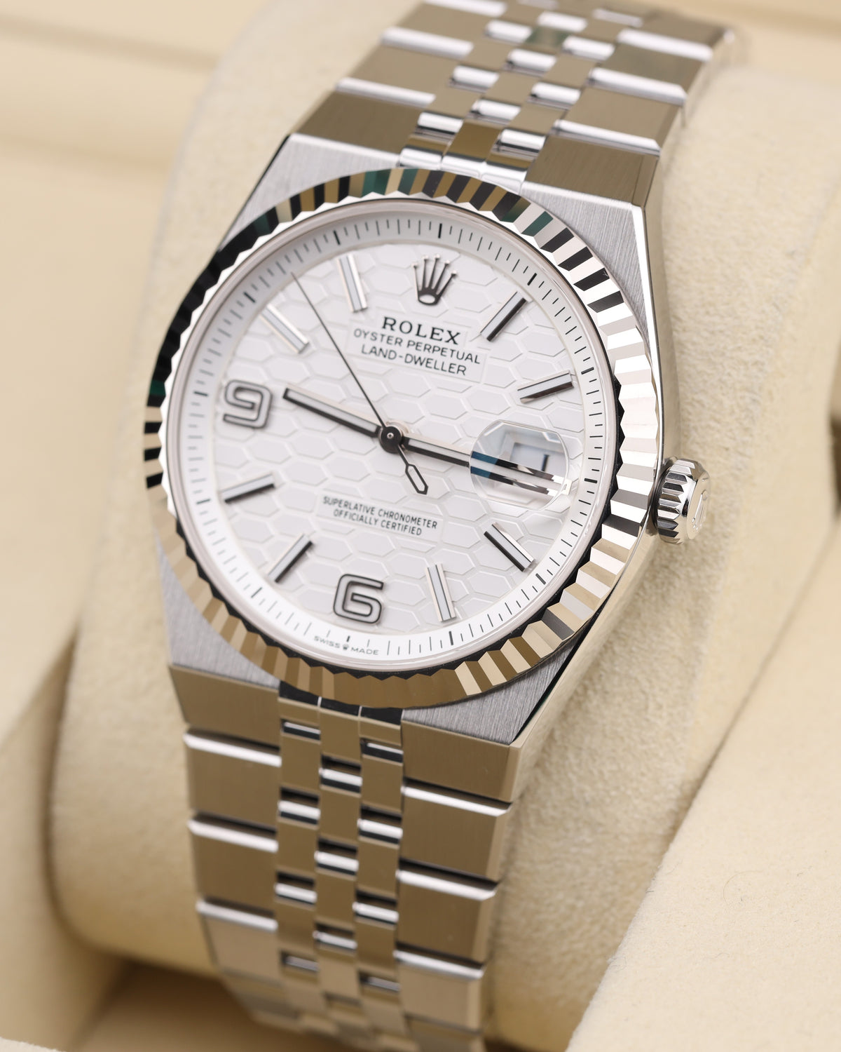 Rolex Land-Dweller 40 White Honeycomb Dial 127334