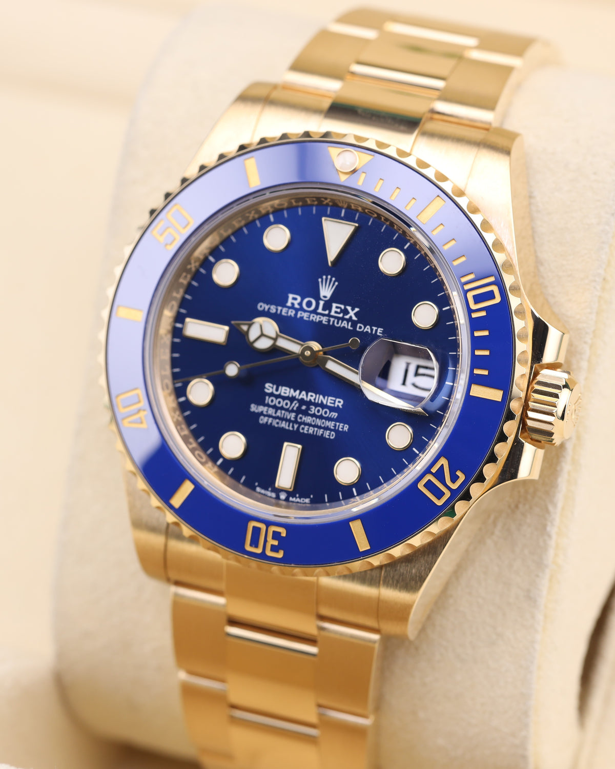 Rolex Submariner Date 41 Bluesy Yellow Gold Blue Dial Oyster 126618LB