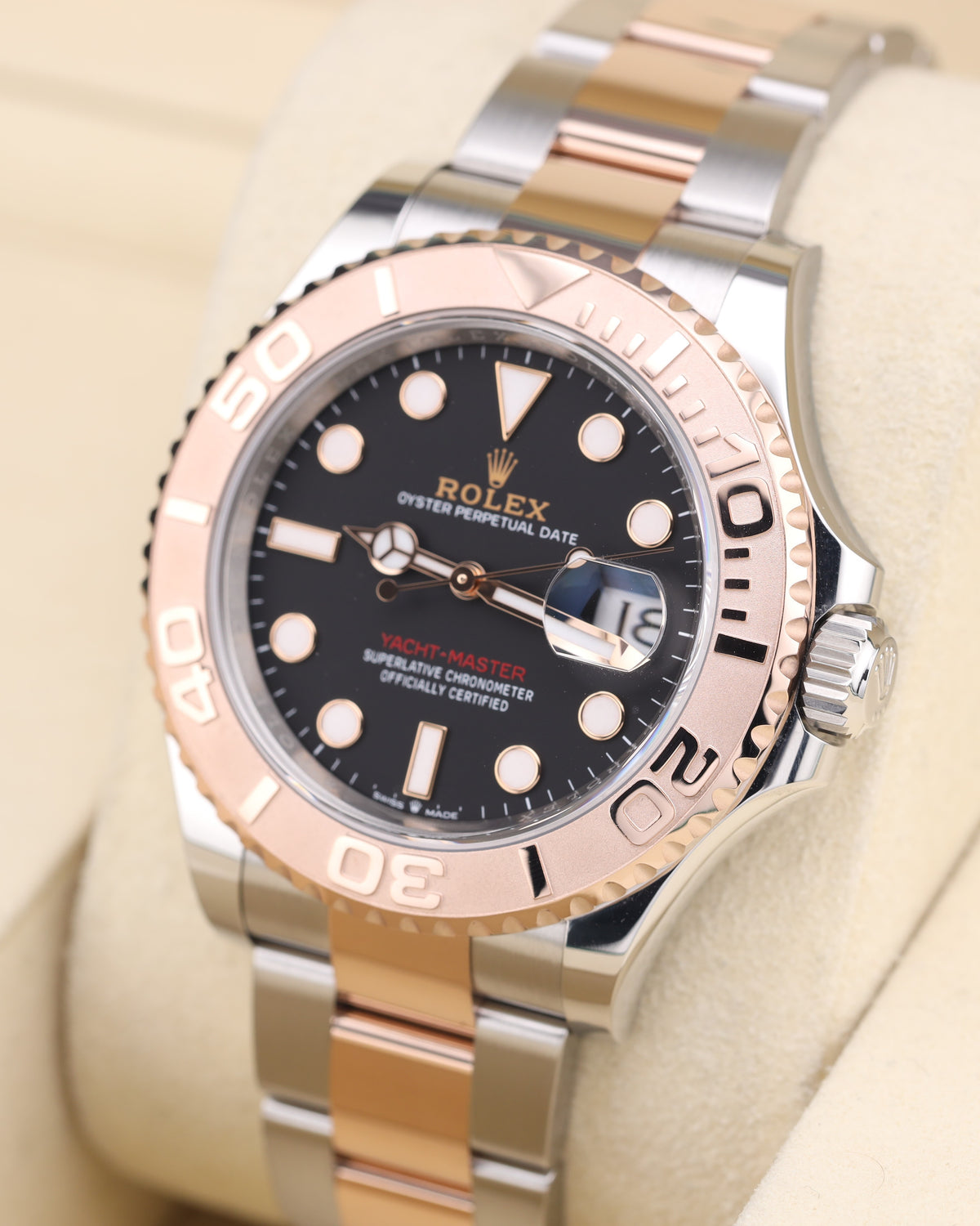 Rolex Yacht-Master 40 Black DIal Rose Gold 126621