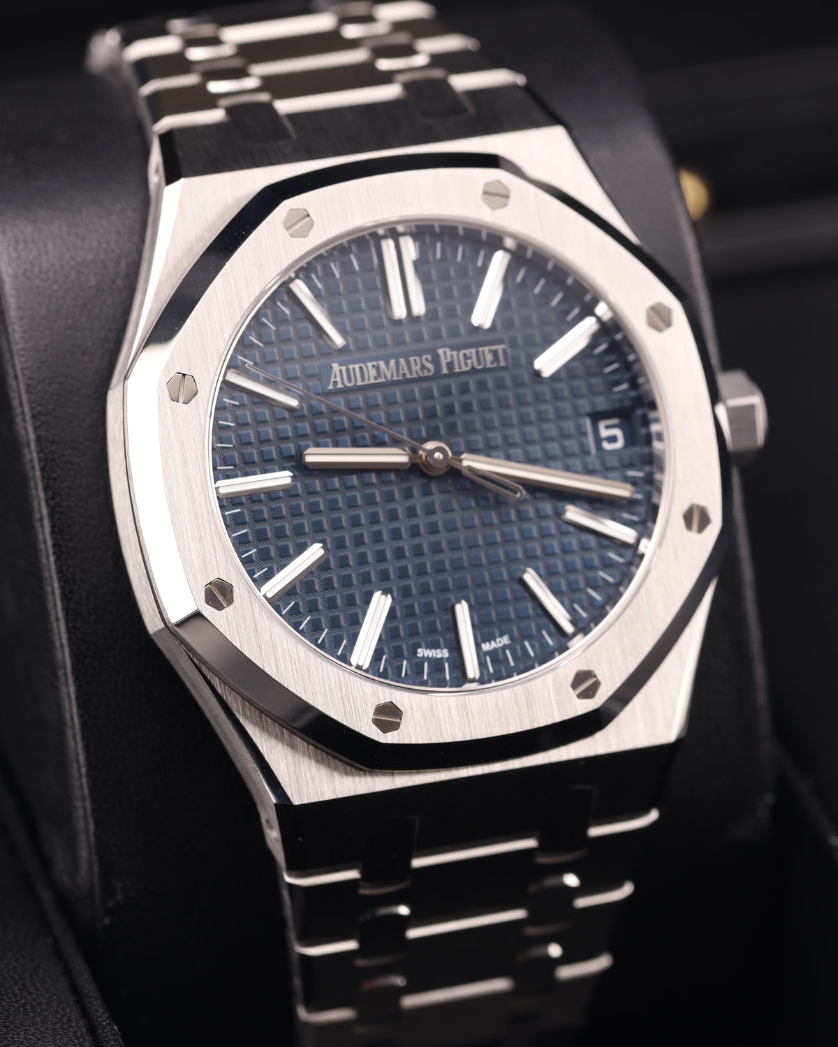 Audemars Piguet Royal Oak Blue Dial 41mm Stainless Steel 15510ST.OO.1320ST.01