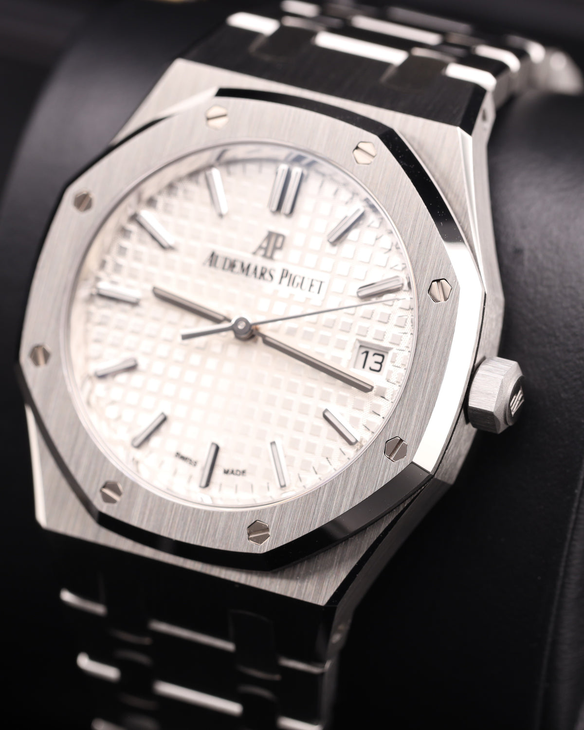 Audemars Piguet Royal Oak 34mm White Dial Stainless Steel 77350ST