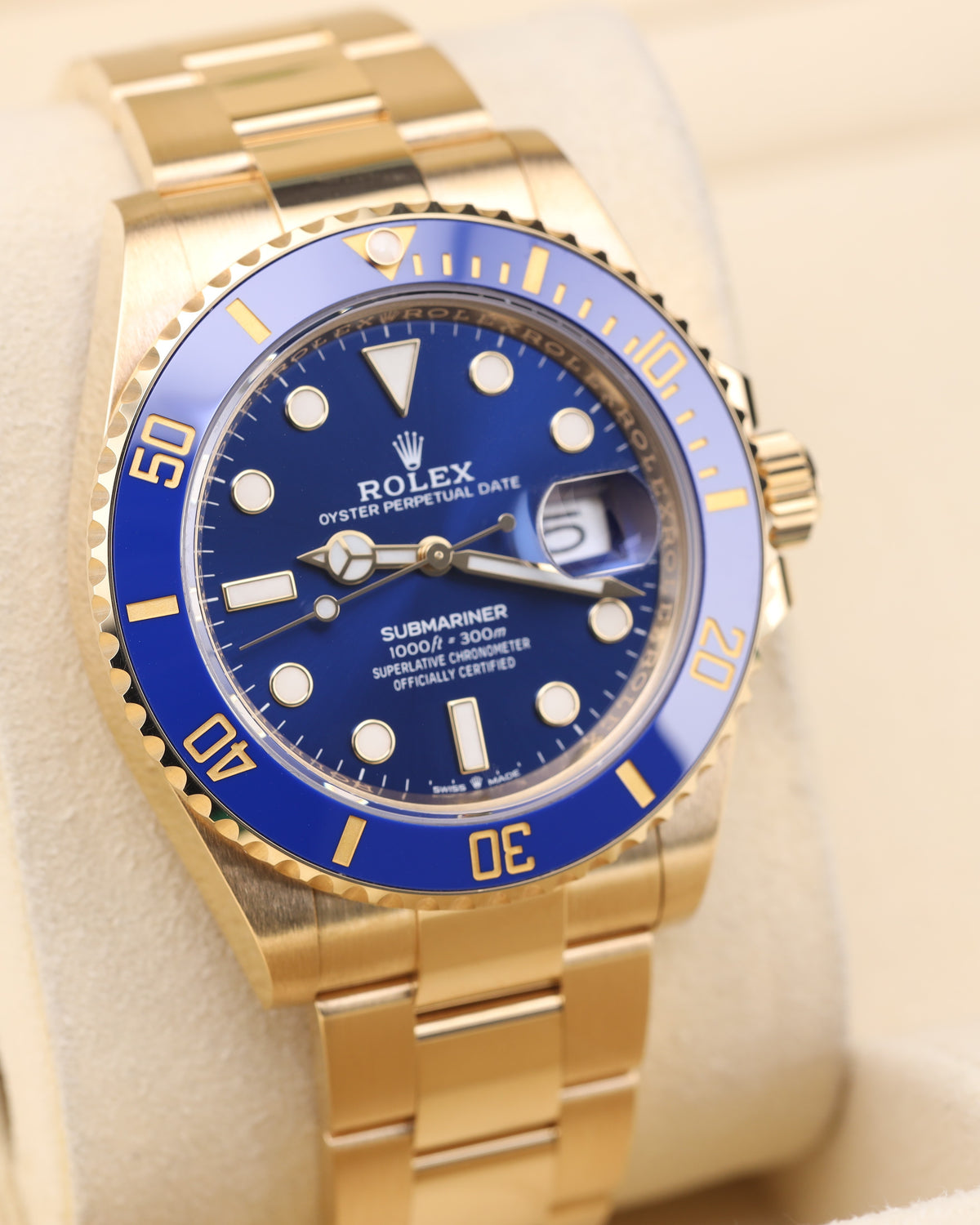 Rolex Submariner Date 41 Bluesy Yellow Gold Blue Dial Oyster 126618LB