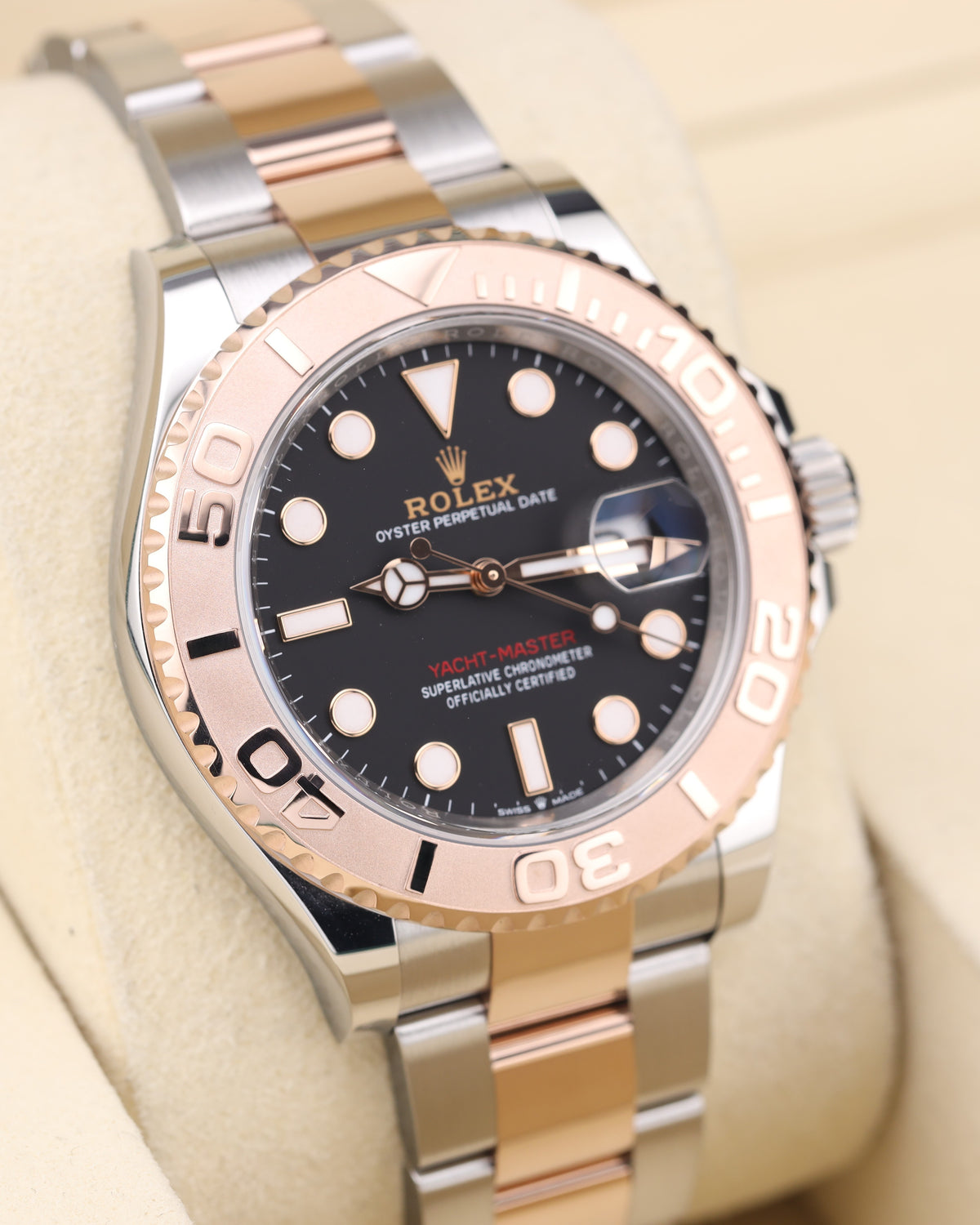 Rolex Yacht-Master 40 Black DIal Rose Gold 126621