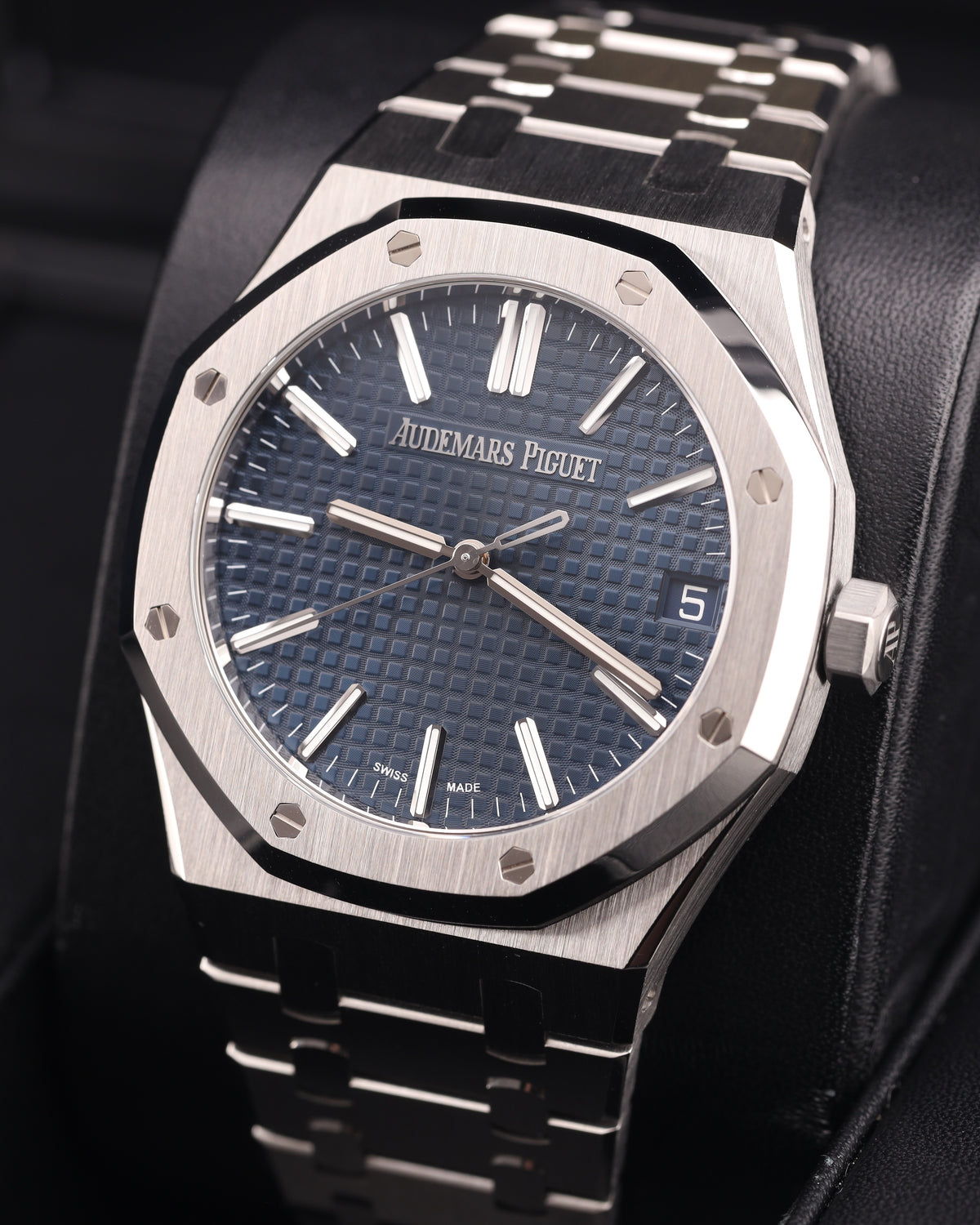 Audemars Piguet Royal Oak Blue Dial 41mm Stainless Steel 15510ST.OO.1320ST.01
