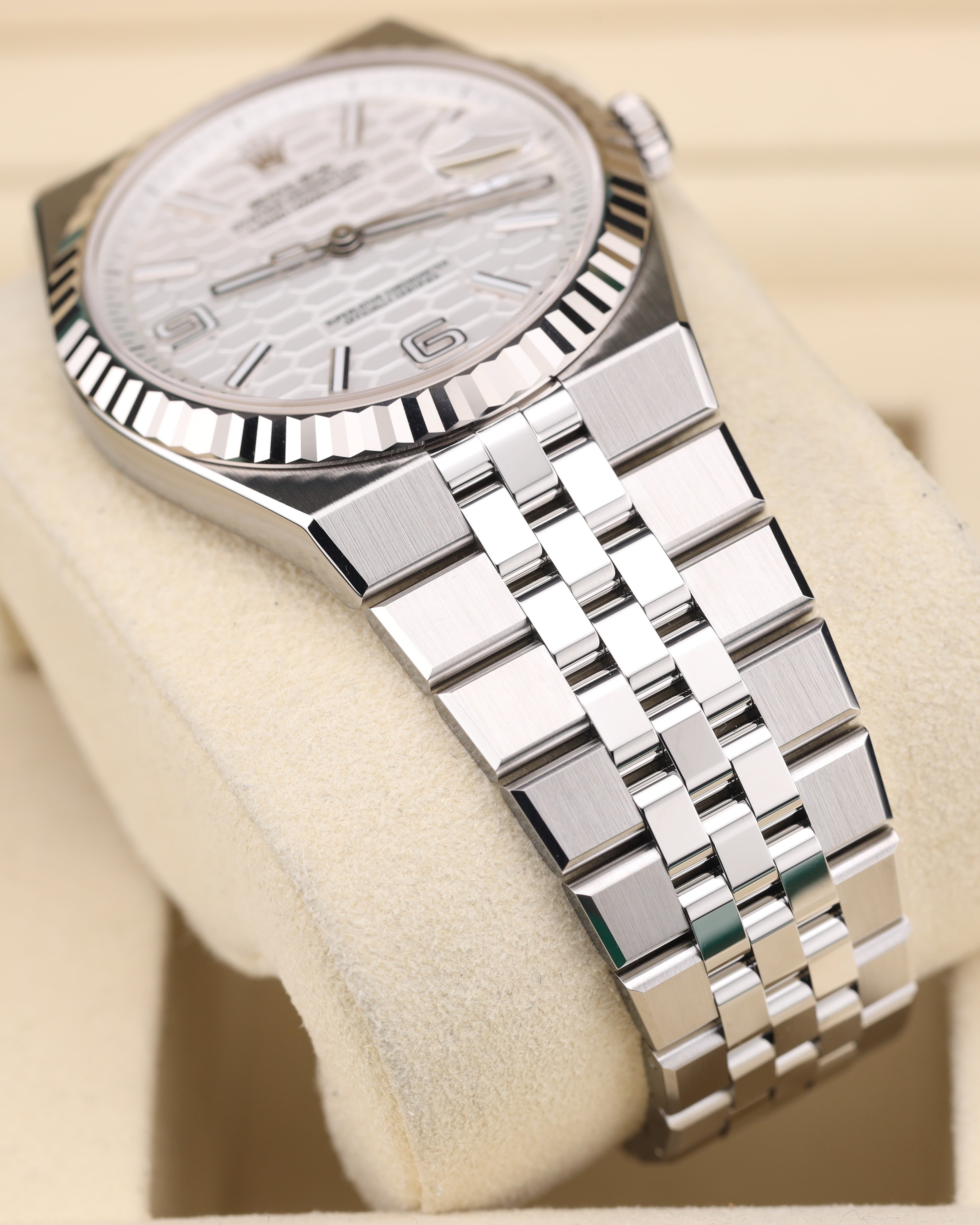 Rolex Land-Dweller 40 White Honeycomb Dial 127334