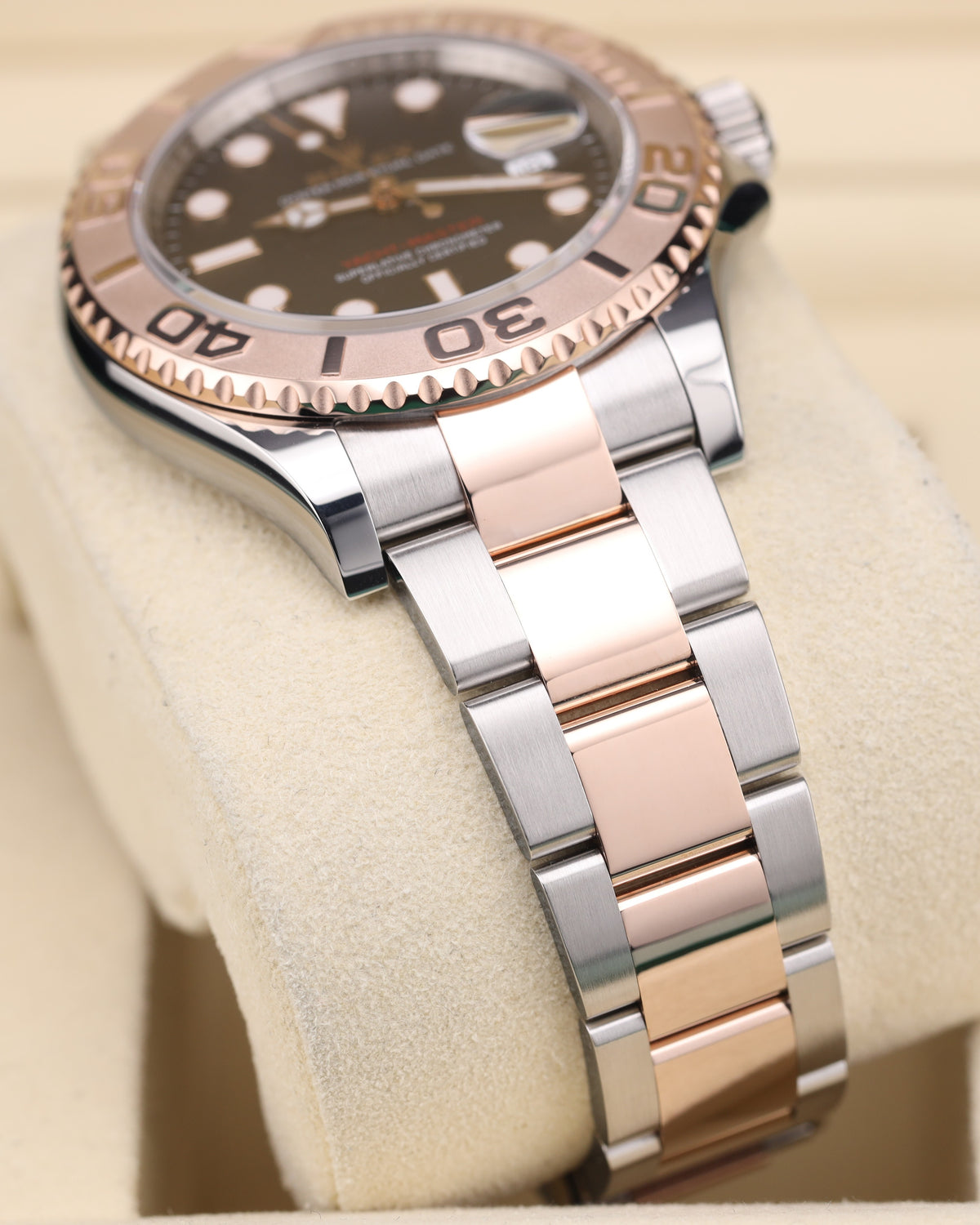 Rolex Yacht-Master 40 Black DIal Rose Gold 126621
