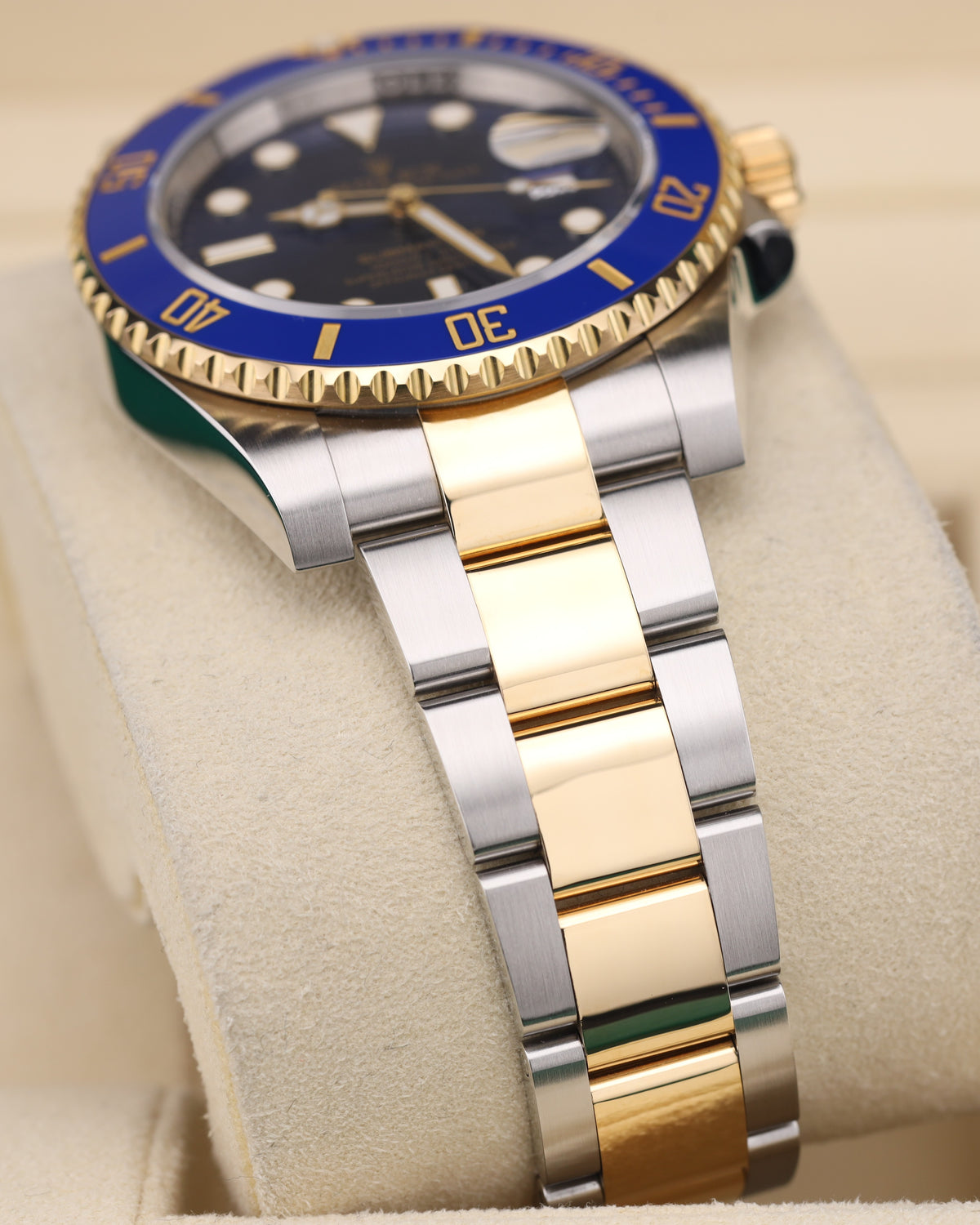 Rolex Submariner Date 40 Bluesy Blue Dial Two Tone on Oyster 116613LB