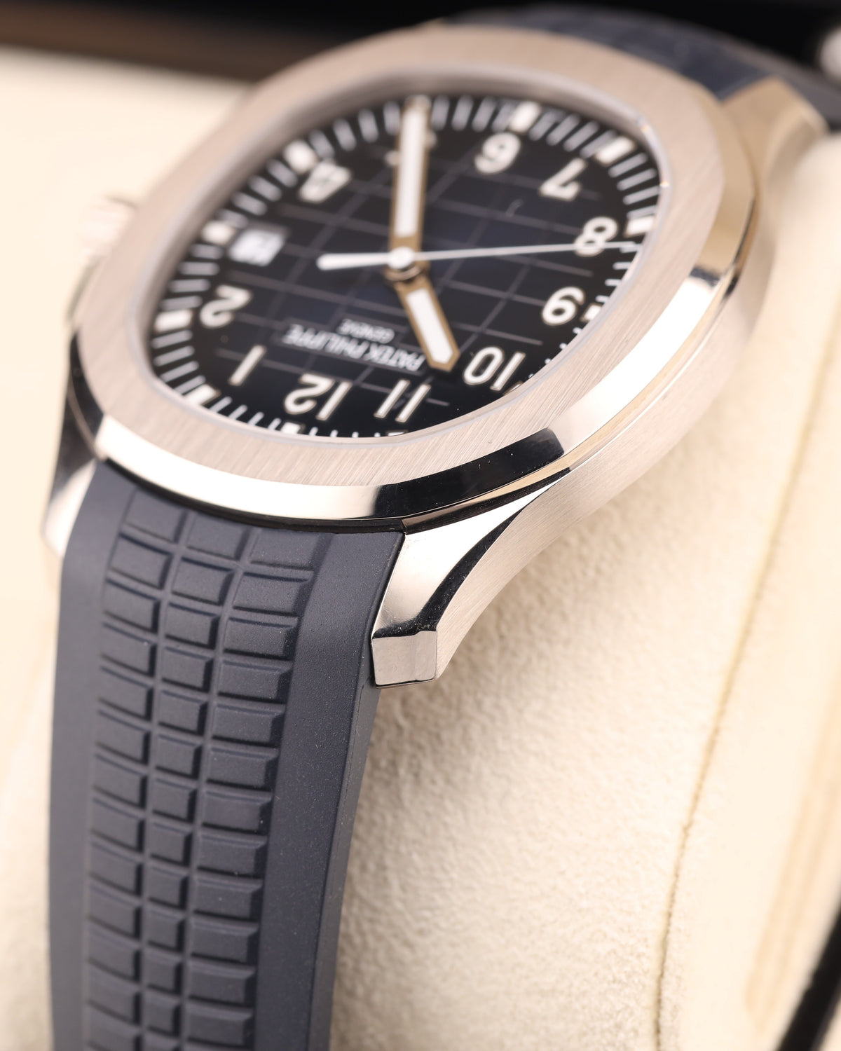 Patek Philippe Aquanaut Blue Dial White Gold 5168G Blue Rubber Strap