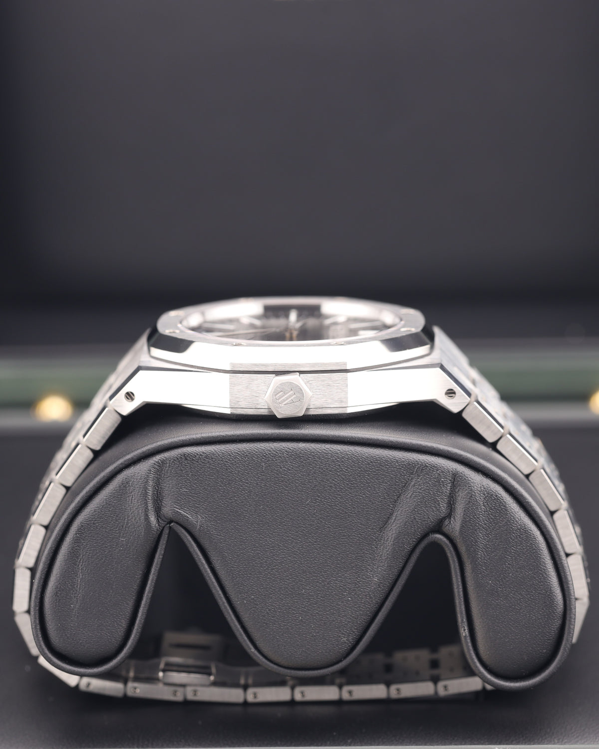 Audemars Piguet Royal Oak Black Dial 41mm Stainless Steel 15510ST.OO.1320ST.07
