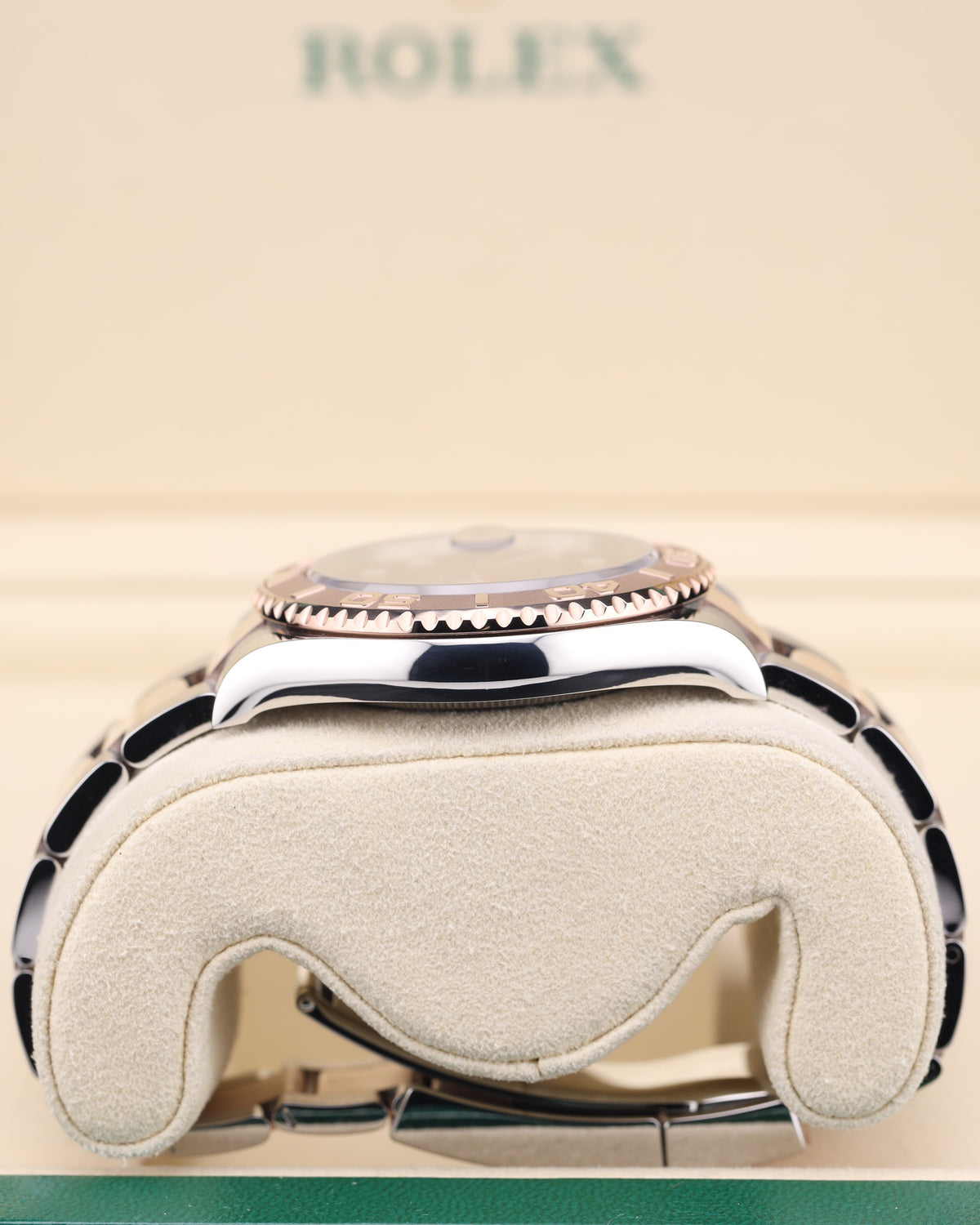 Rolex Yacht-Master 40 Black DIal Rose Gold 126621