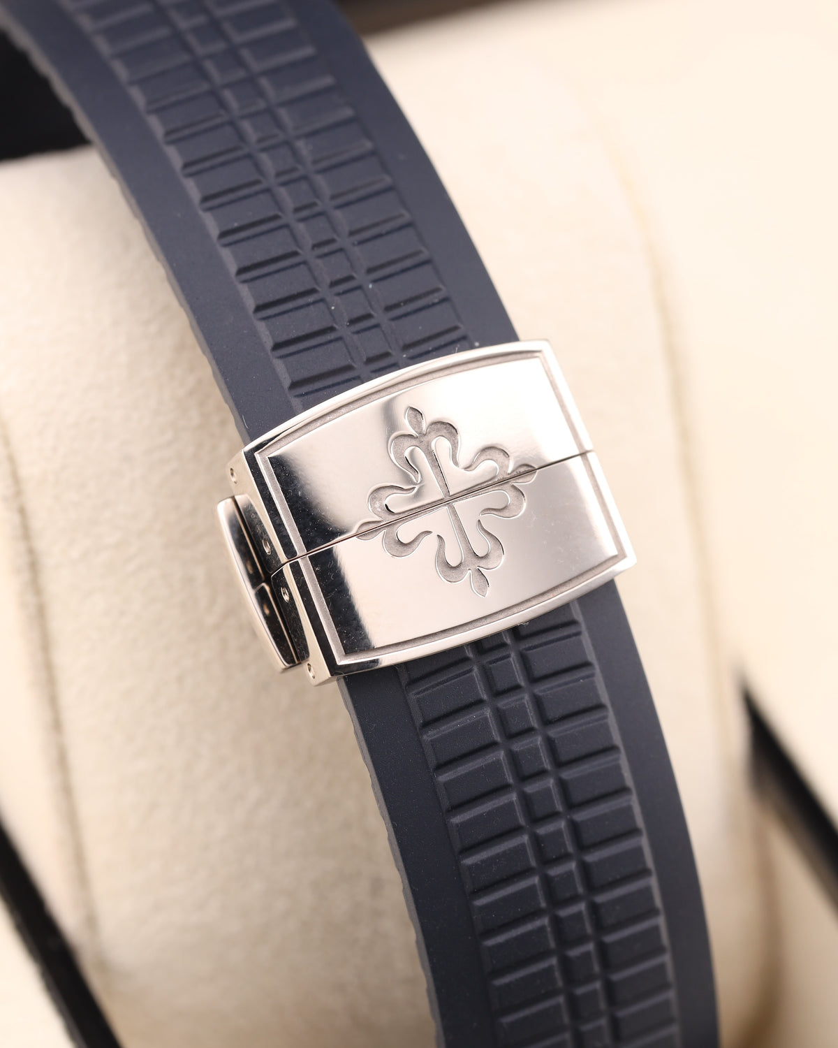 Patek Philippe Aquanaut Blue Dial White Gold 5168G Blue Rubber Strap