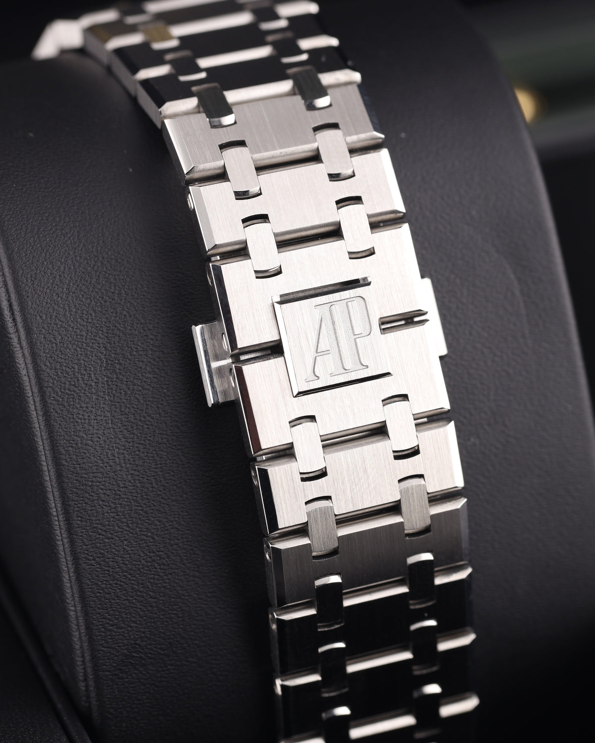 Audemars Piguet Royal Oak Black Dial 41mm Stainless Steel 15510ST.OO.1320ST.07