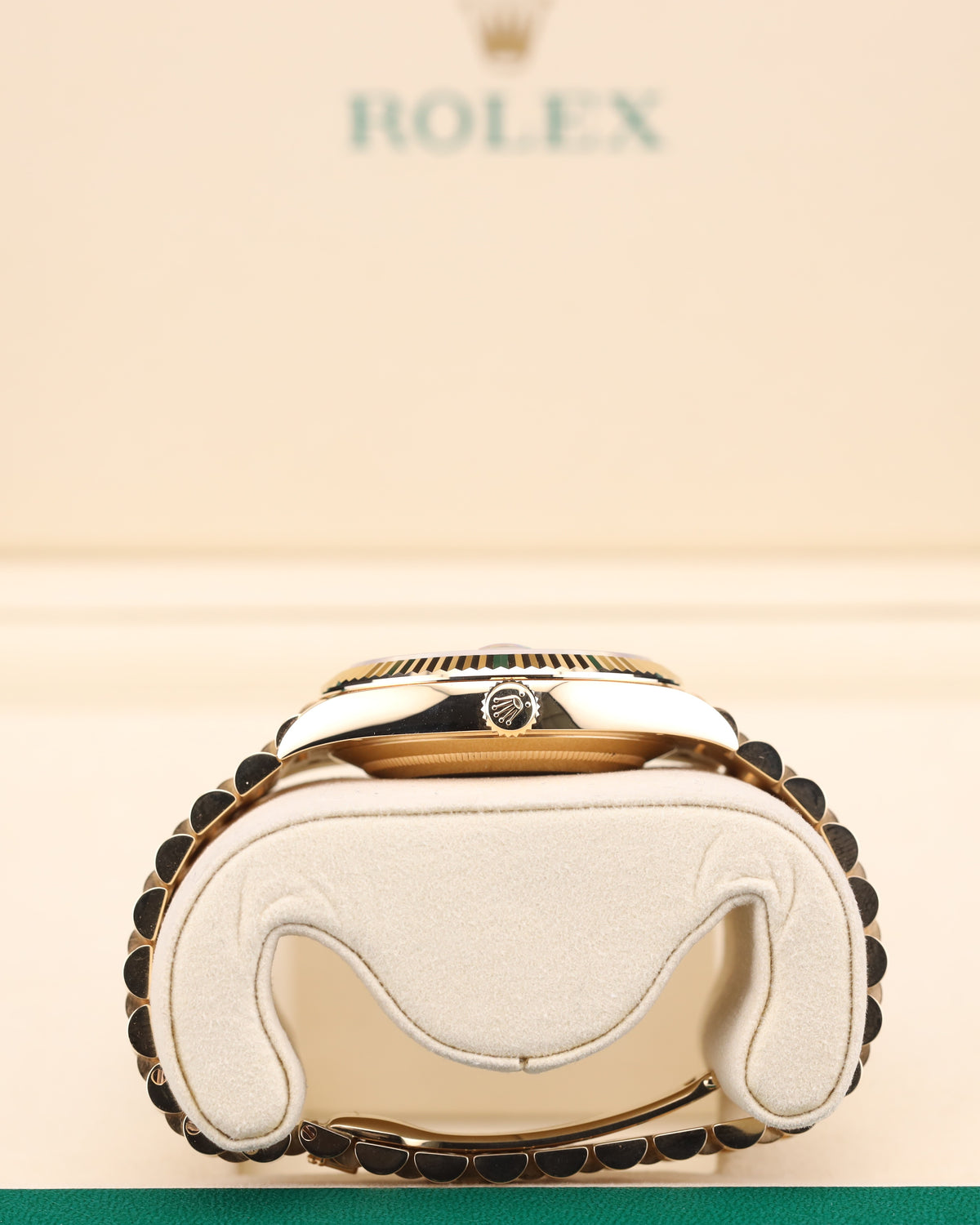 Rolex Day-Date 40 Money Green Roman Dial Presidential 228238
