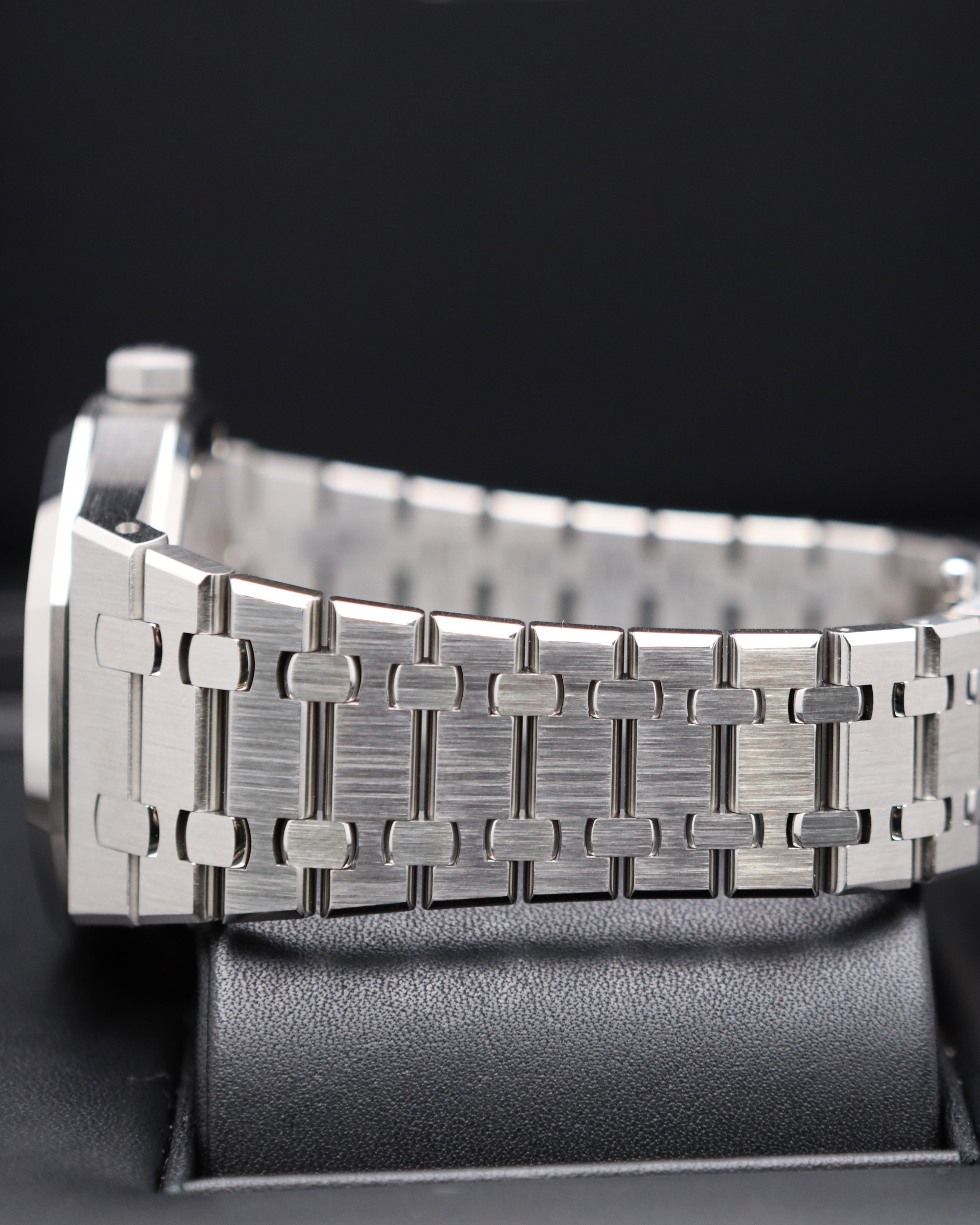 Audemars Piguet Royal Oak 15500ST Black Dial Full Set 2021