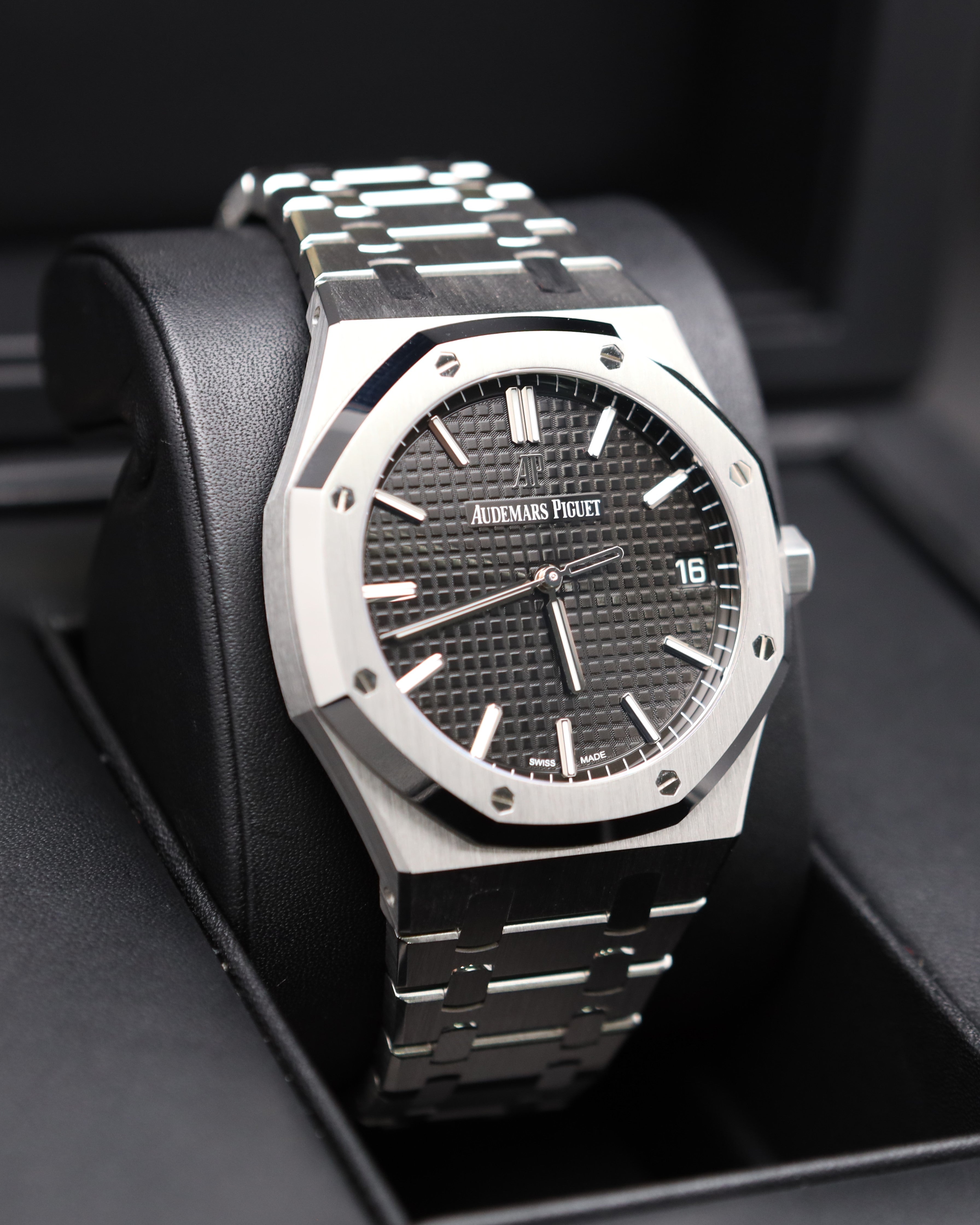 Audemars Piguet Royal Oak 15500ST Black Dial 