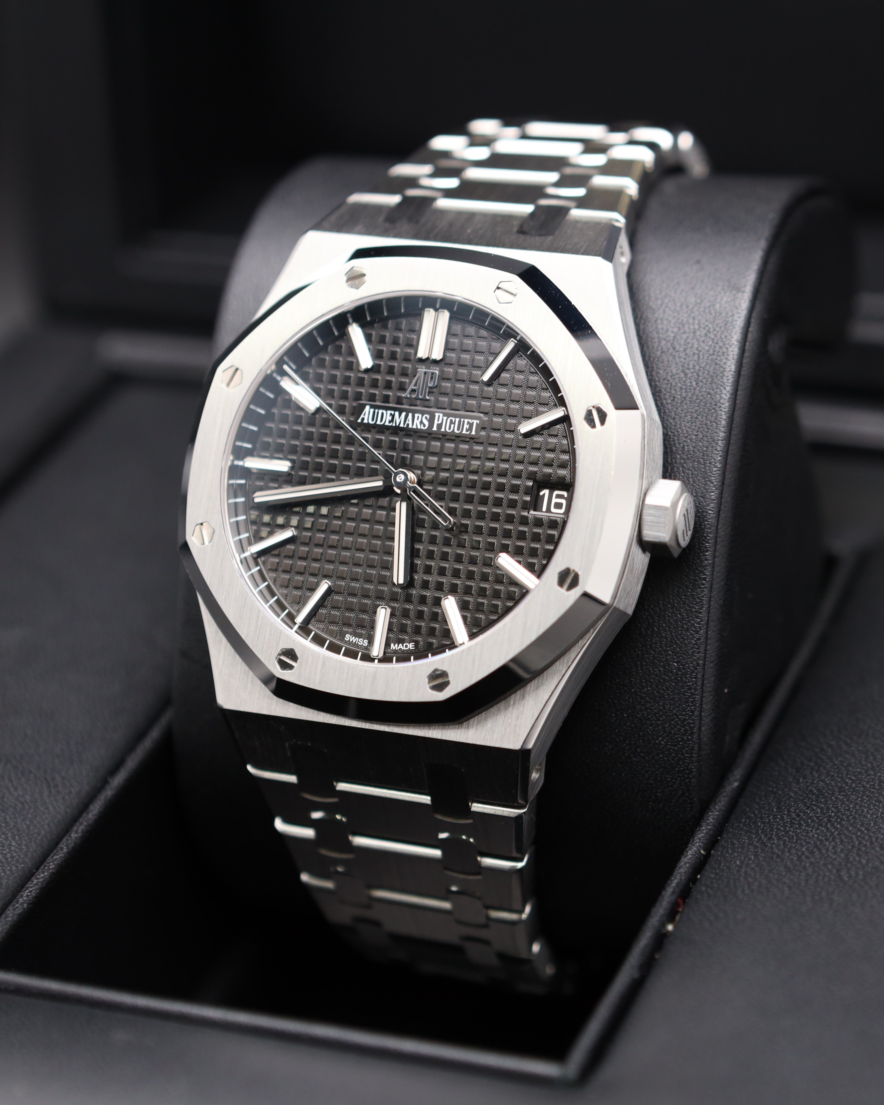 Audemars Piguet Royal Oak 15500ST Black Dial 