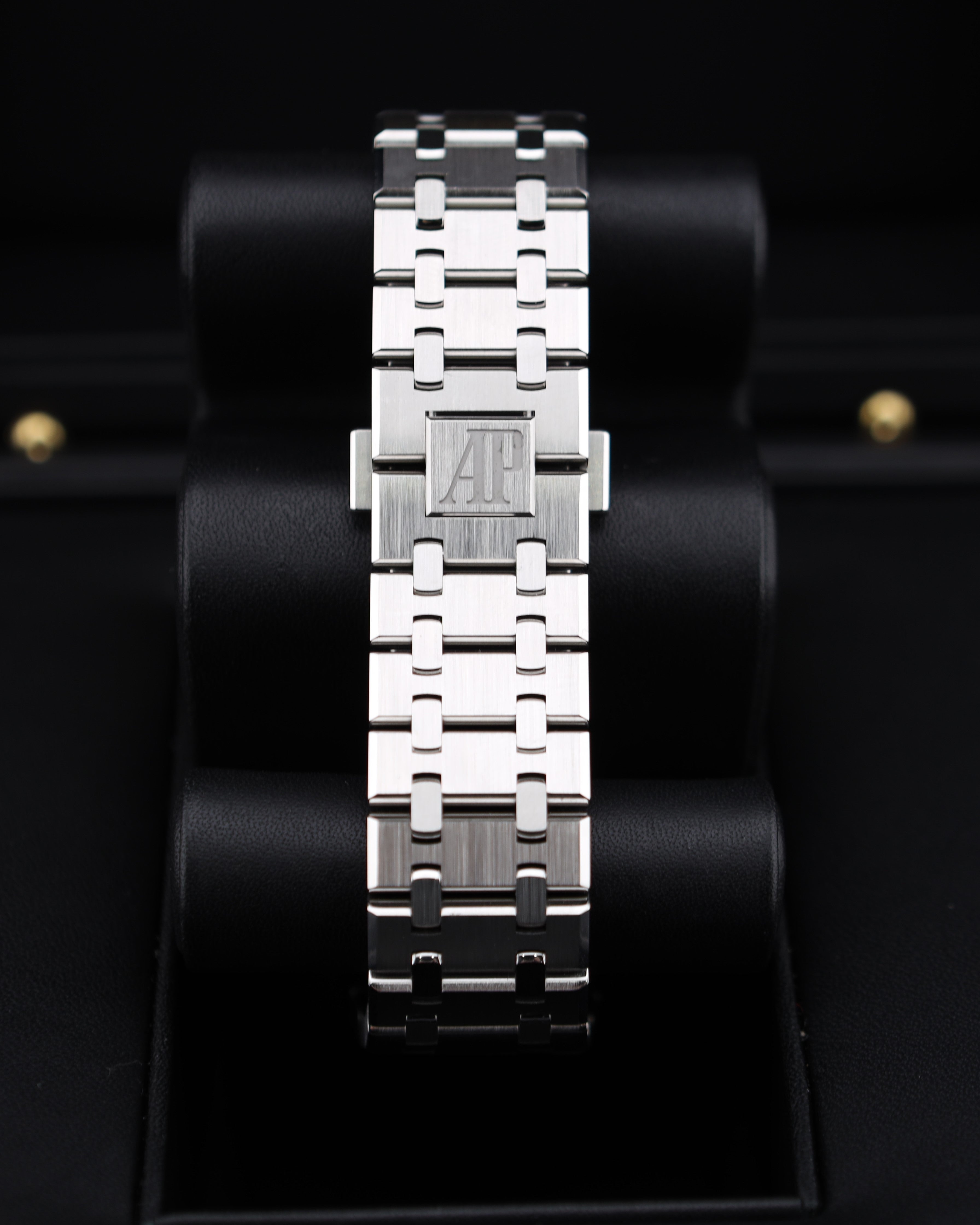 Audemars Piguet Royal Oak 15500ST Black Dial Full Set 2021