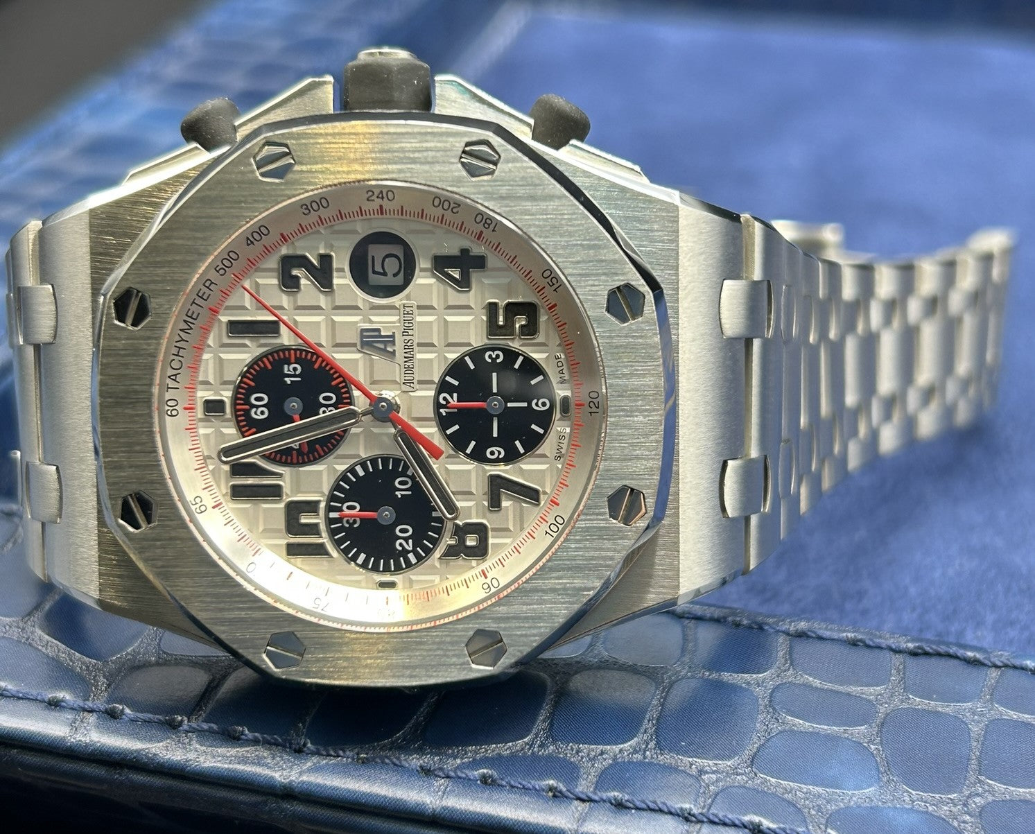 Audemars Piguet Royal Oak Offshore Chronograph "Panda" 42mm 26170ST