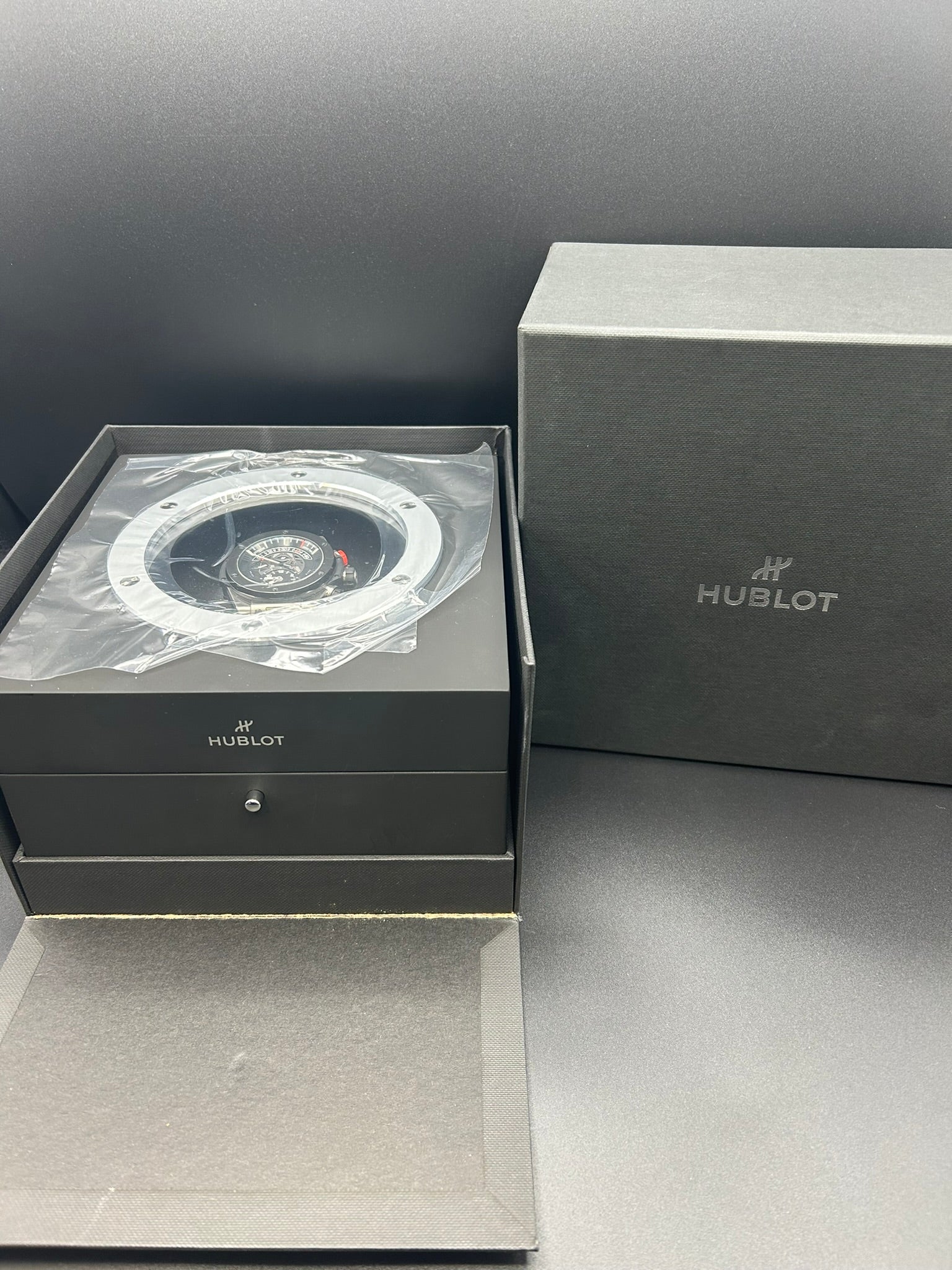 Hublot Big Bang Unico Bi-retrograde Chrono 413.NM.1127.RX