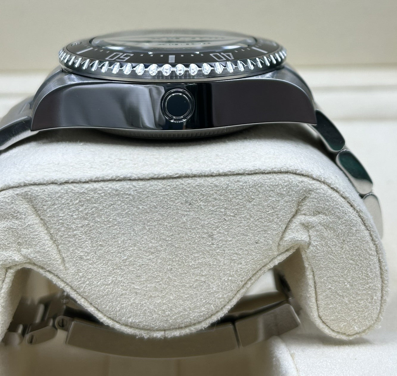 Rolex Sea-Dweller 44mm Deepsea Black 136660 – MVP Jewelers Miami