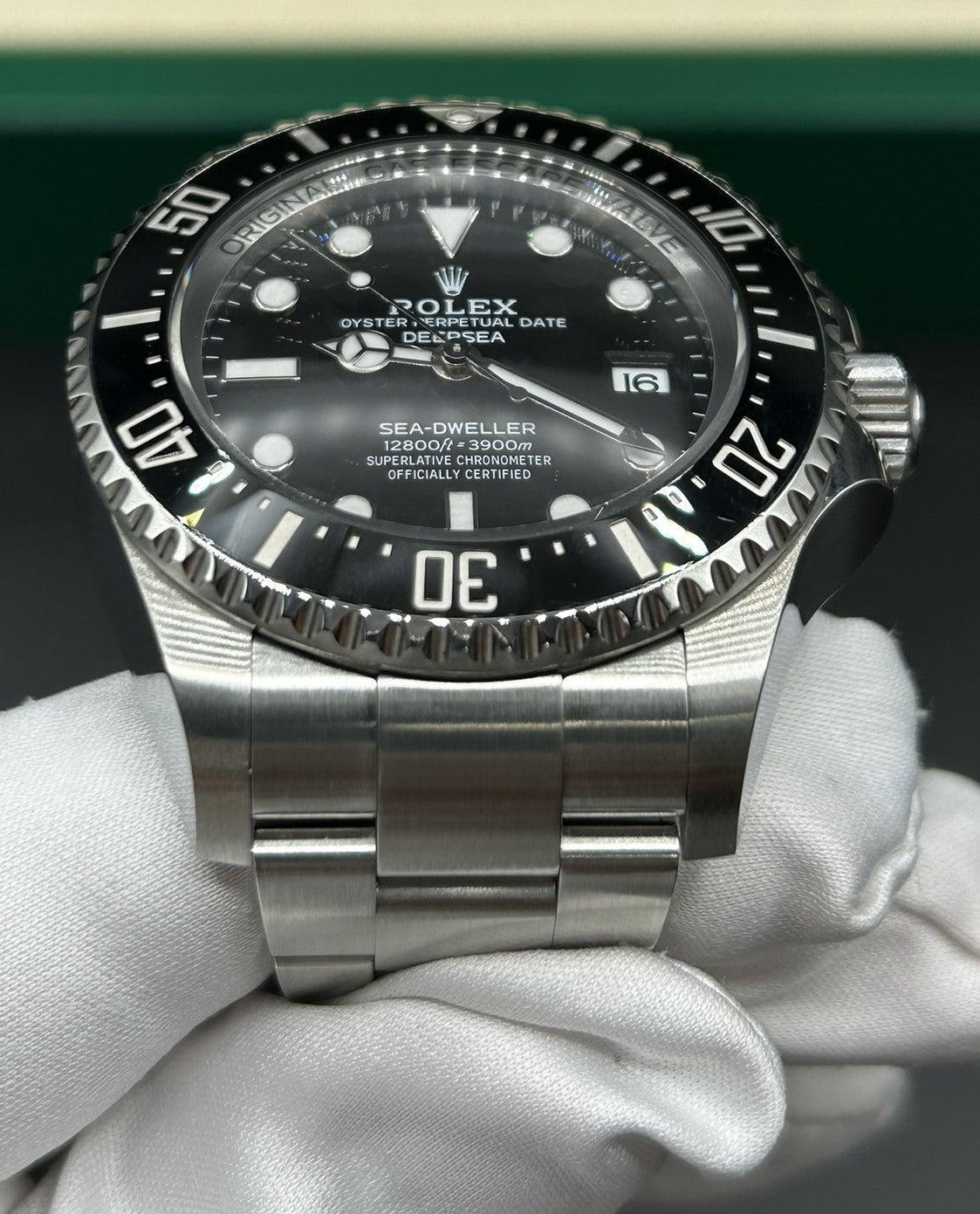 Rolex Sea-Dweller Deepsea Black 44mm 136660