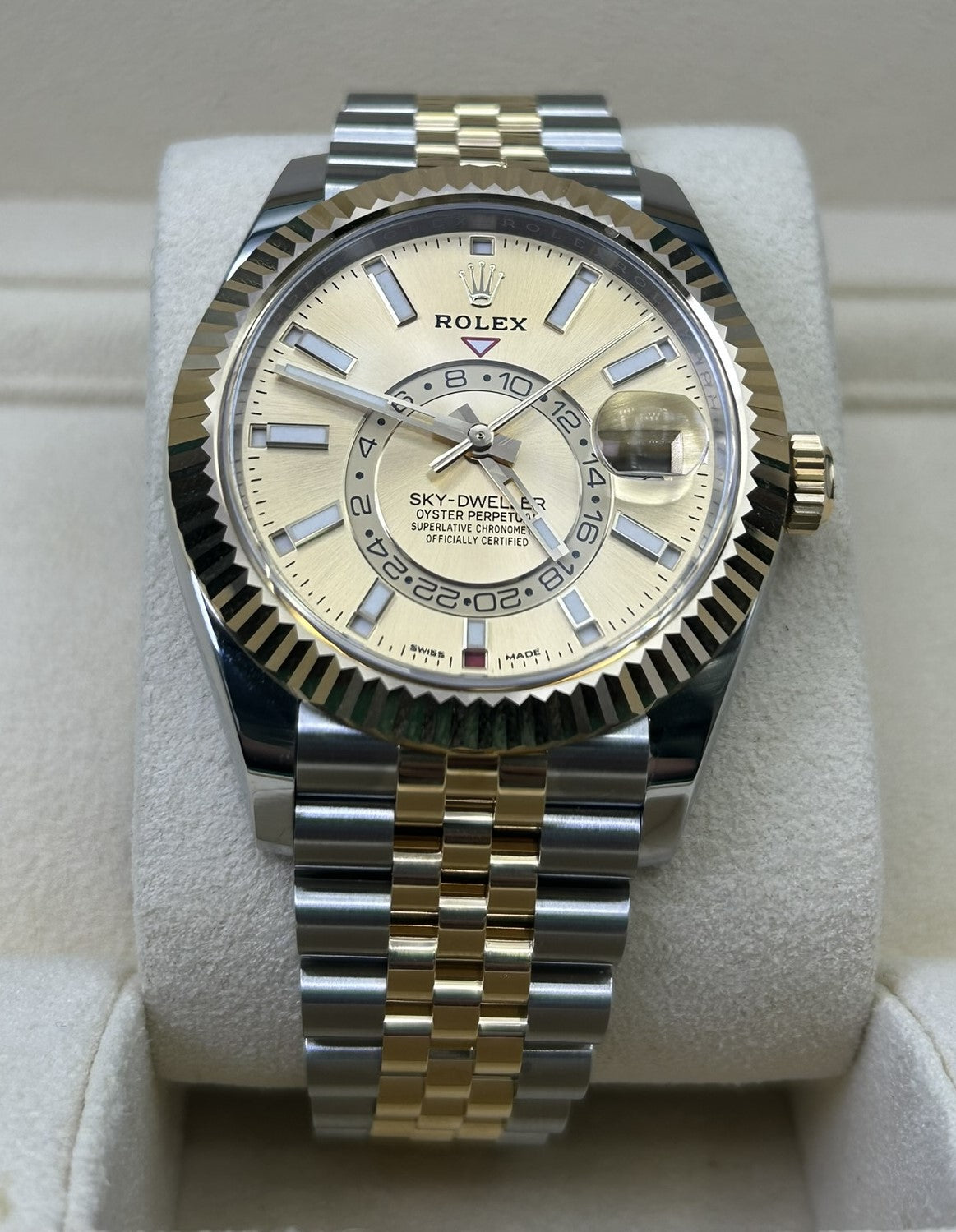 Rolex Sky-Dweller Champagne Dial 326933 Jubilee Bracelet New