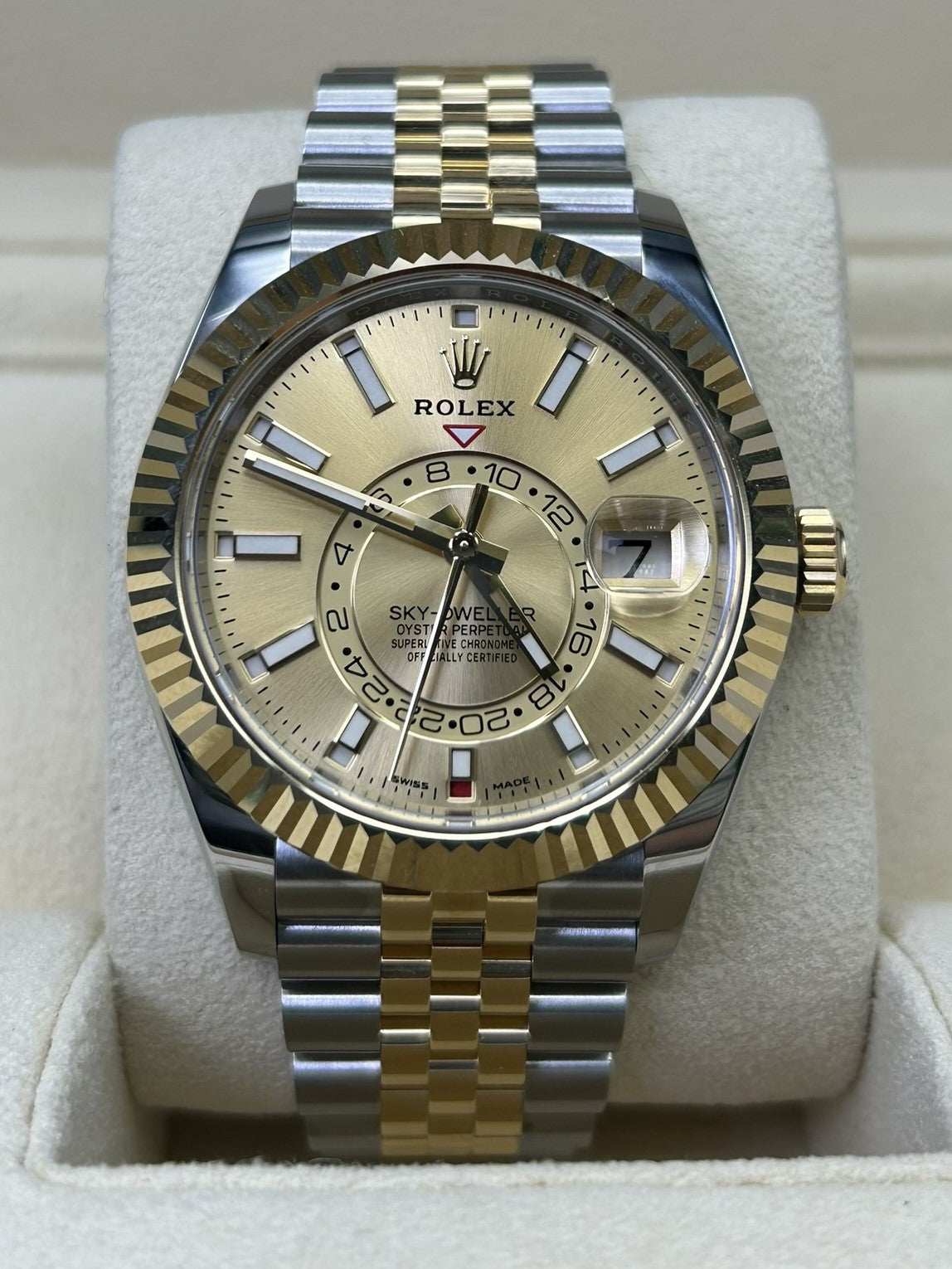 Rolex Sky-Dweller Champagne Dial 326933 Jubilee Bracelet New