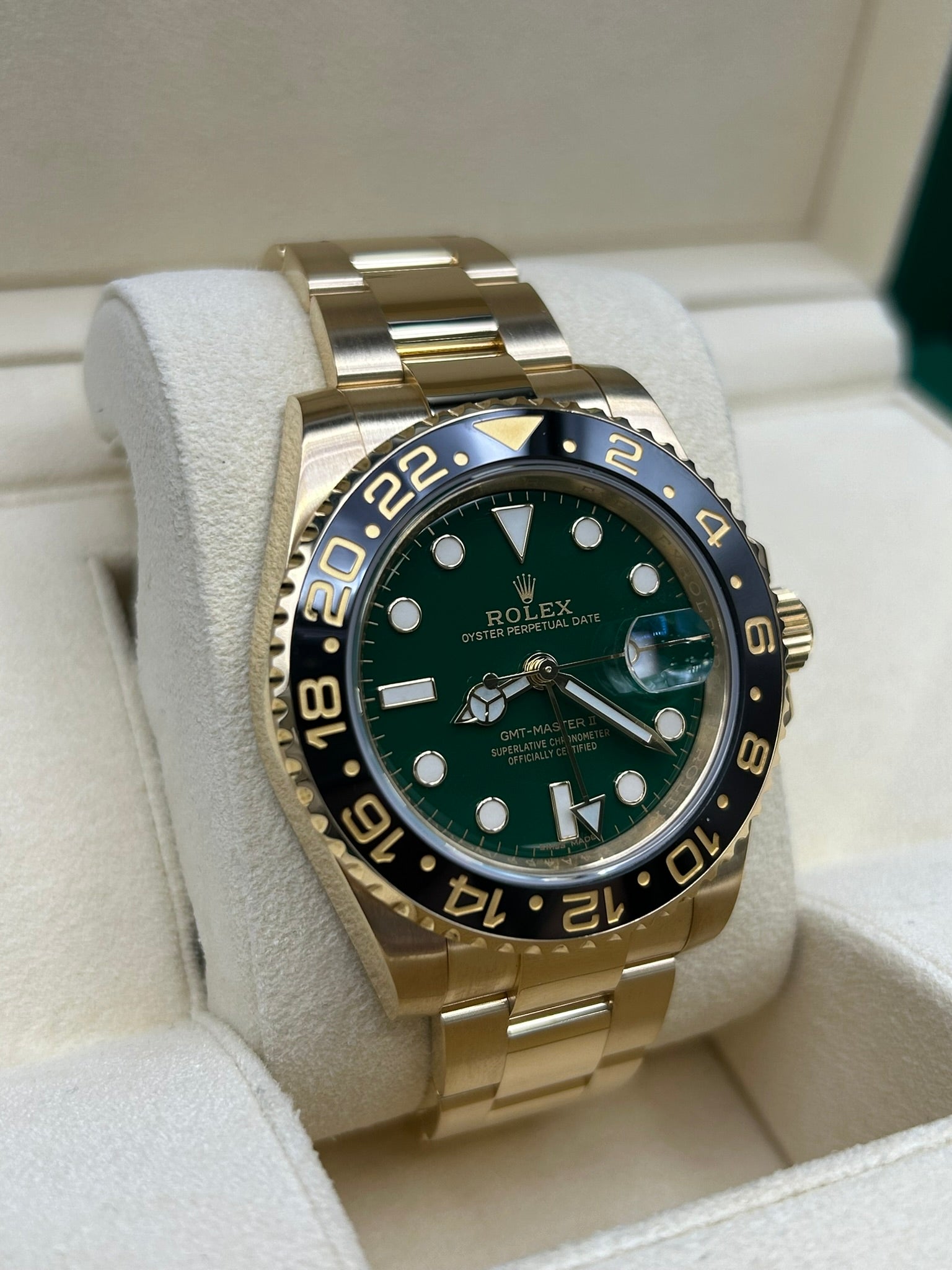 Rolex GMT-Master II Green Dial 116718LN