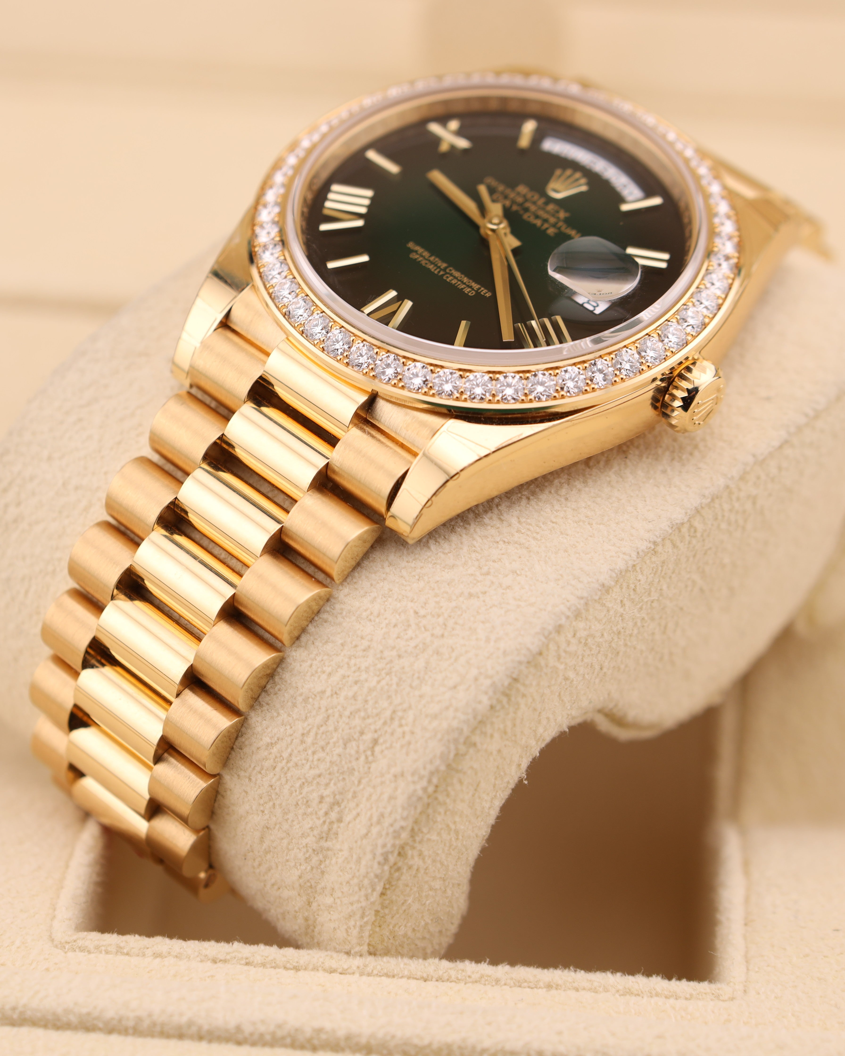 Rolex Day-Date 40 Green Ombre Presidential Diamond Bezel 228348RBR Factory Stickers