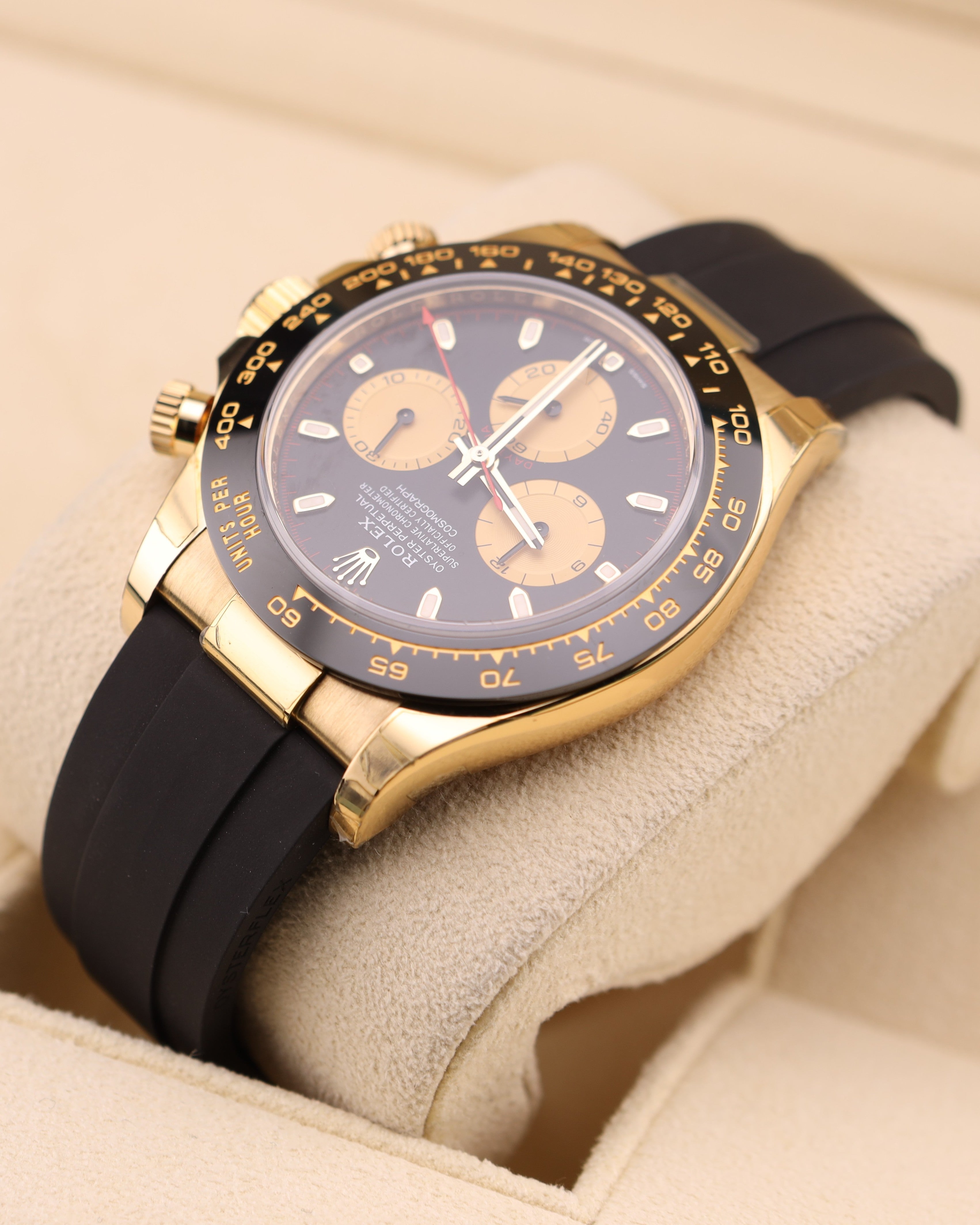 Rolex Daytona Paul Newman Yellow Gold Black Dial 116518LN Oysterflex