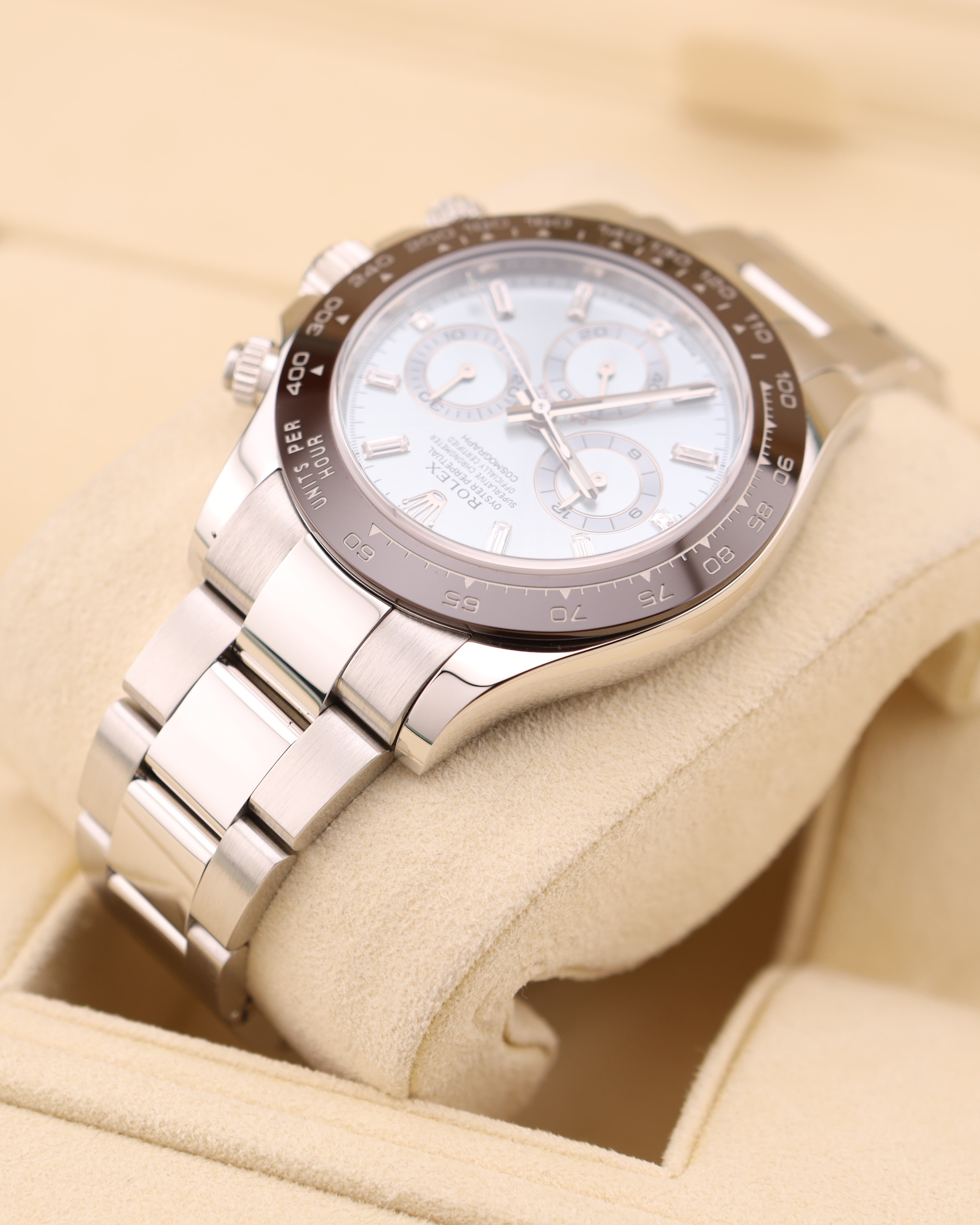 Rolex Daytona Platinum Ice Blue Dial Baguette Dial Platona 116506