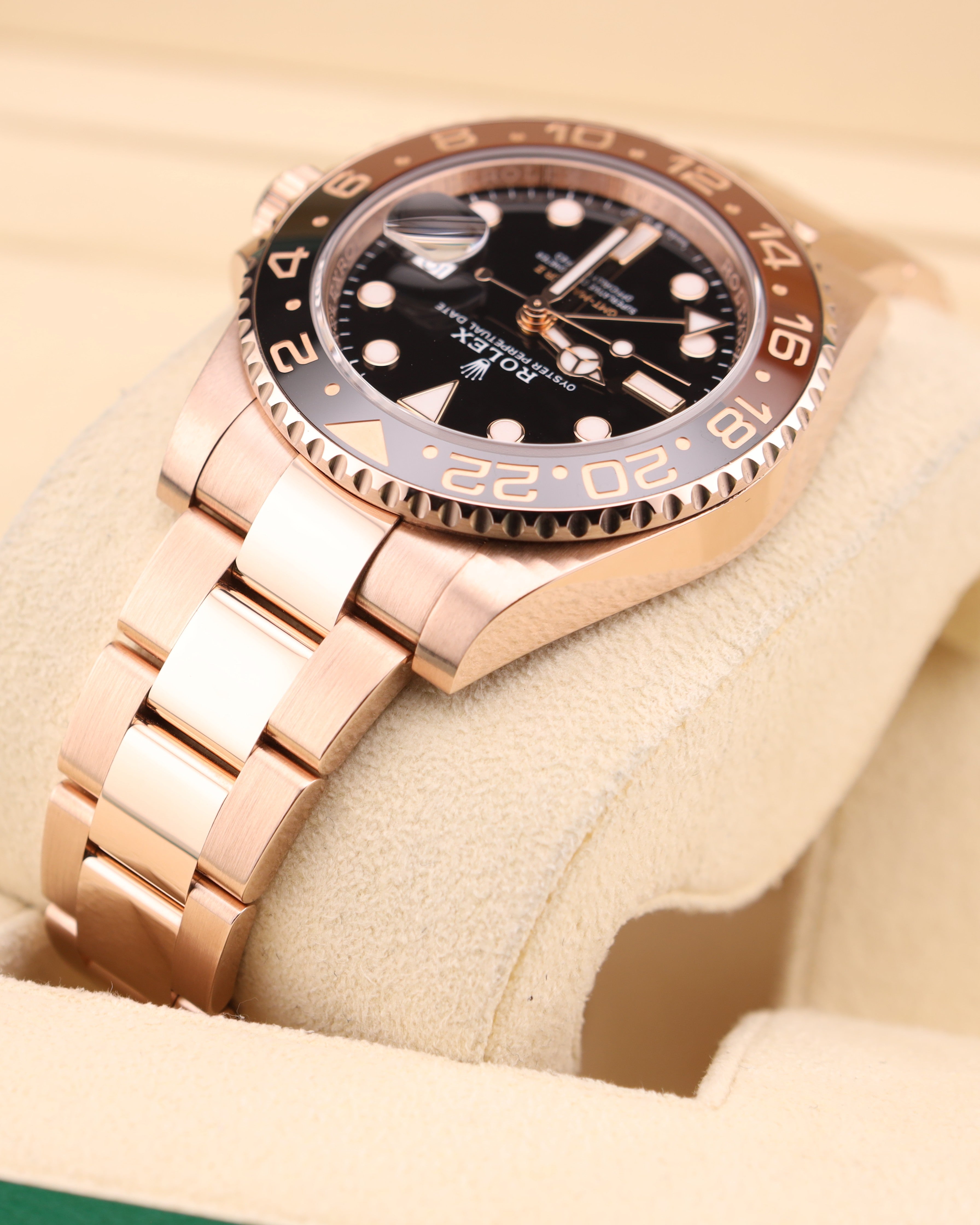 Rolex GMT-Master II Rootbeer Full Rose Gold 126715CHNR
