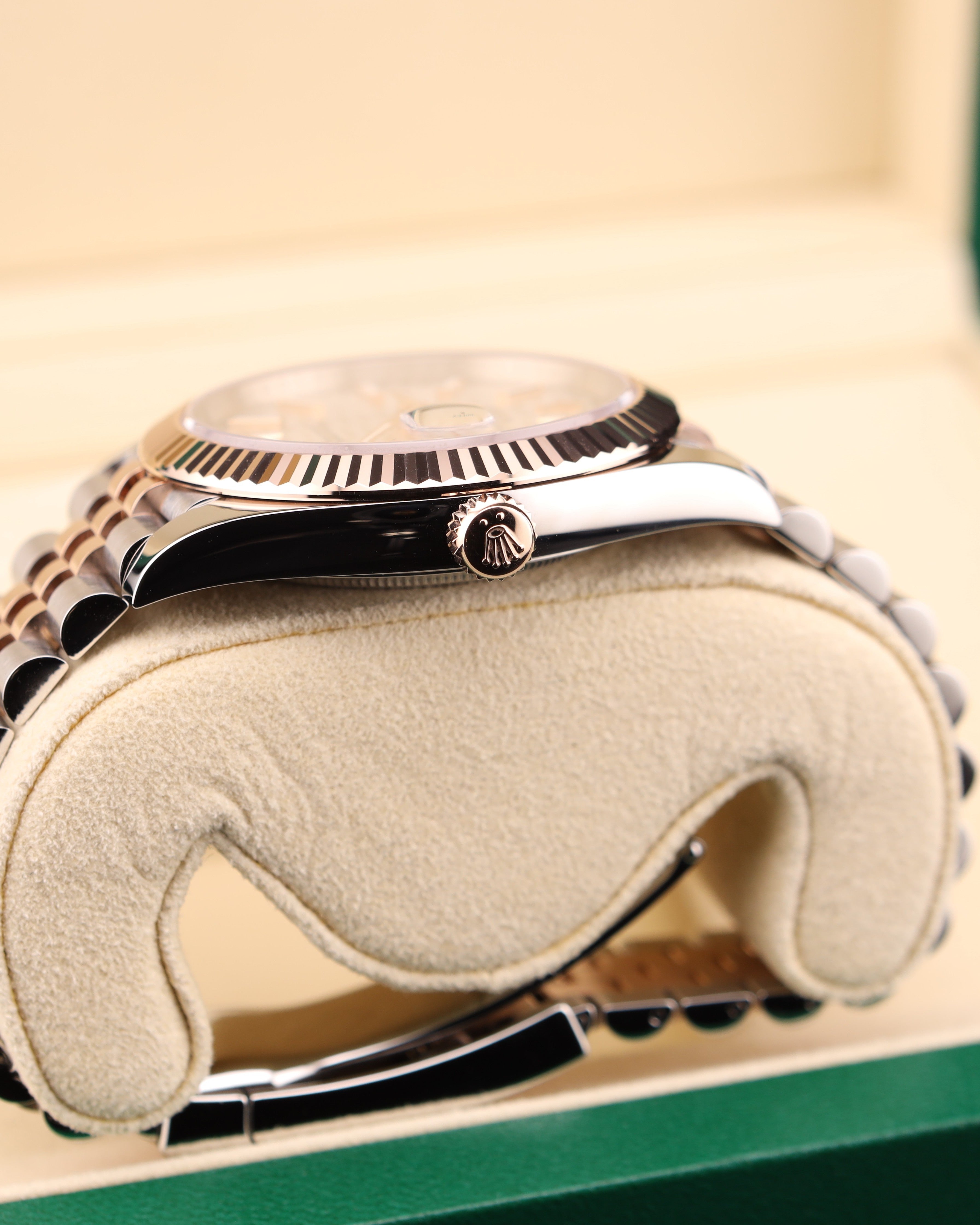 Rolex Datejust 41 White Motif Dial Rose Gold Two Tone Jubilee 126331