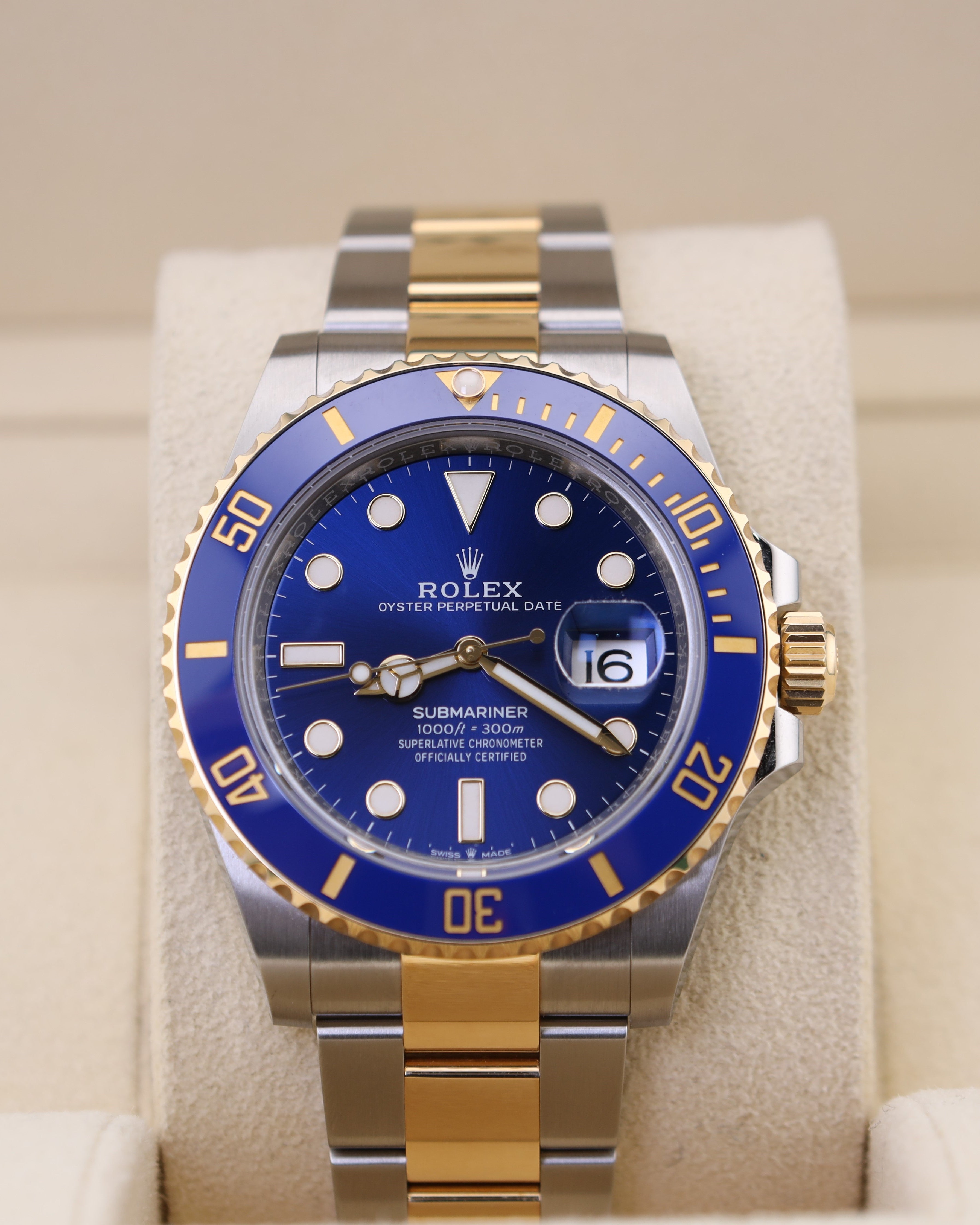 Rolex Submariner Date Bluesy 41 126613LB Full Set