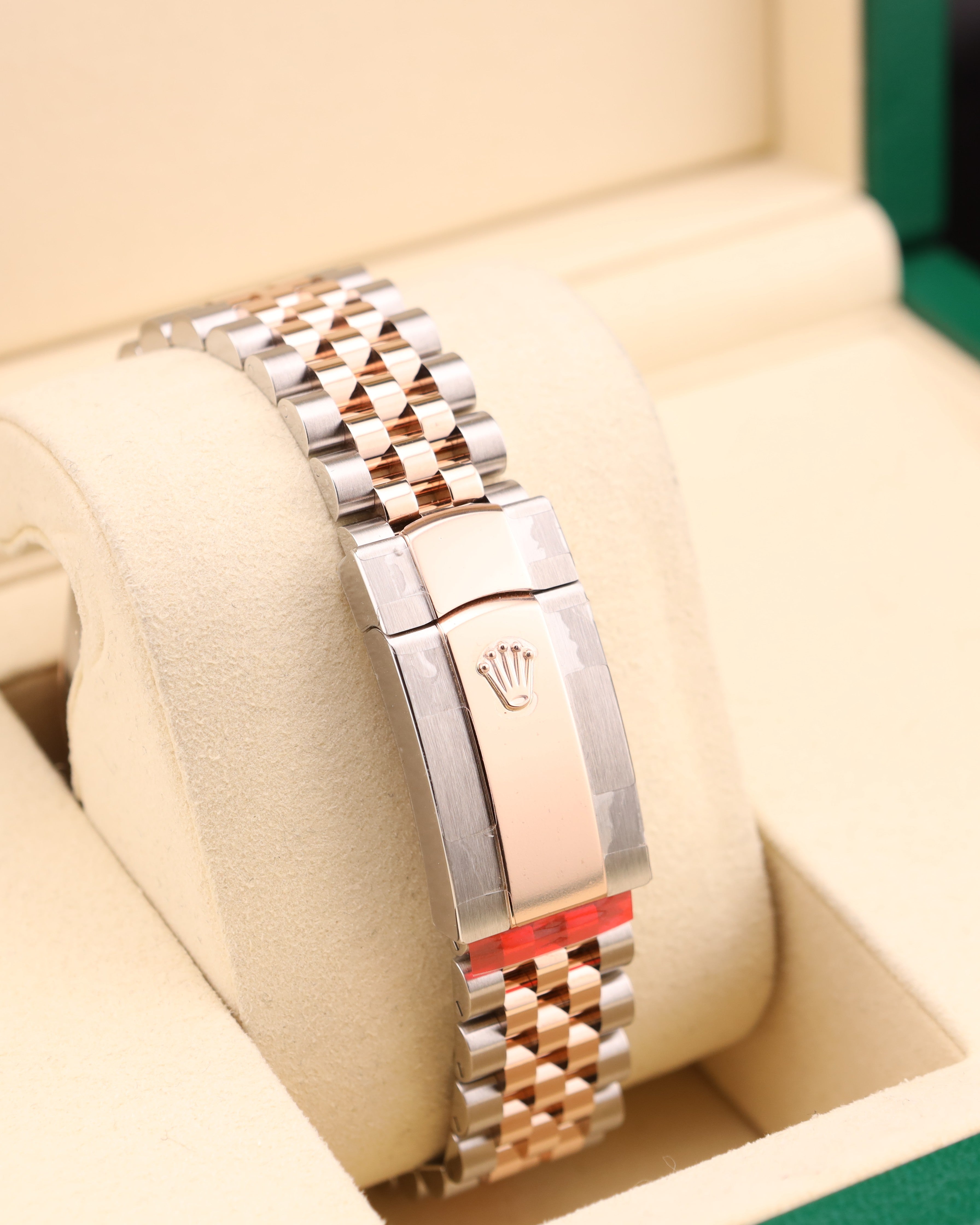 Rolex Datejust 41 Rose Gold Wimbledon on Jubilee 126331