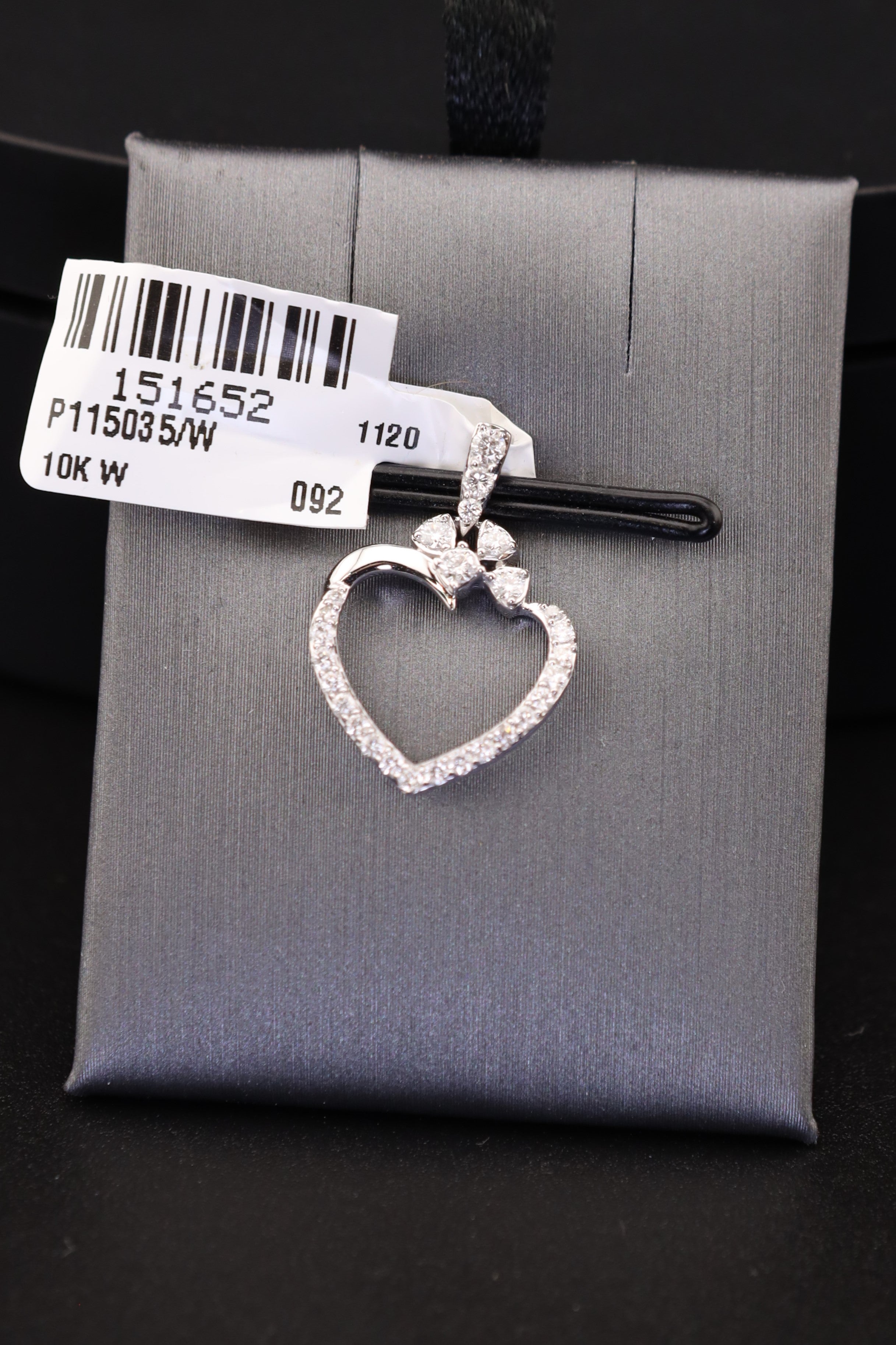 10KT White Gold Diamond Heart Pendant with 1/3ct Diamonds