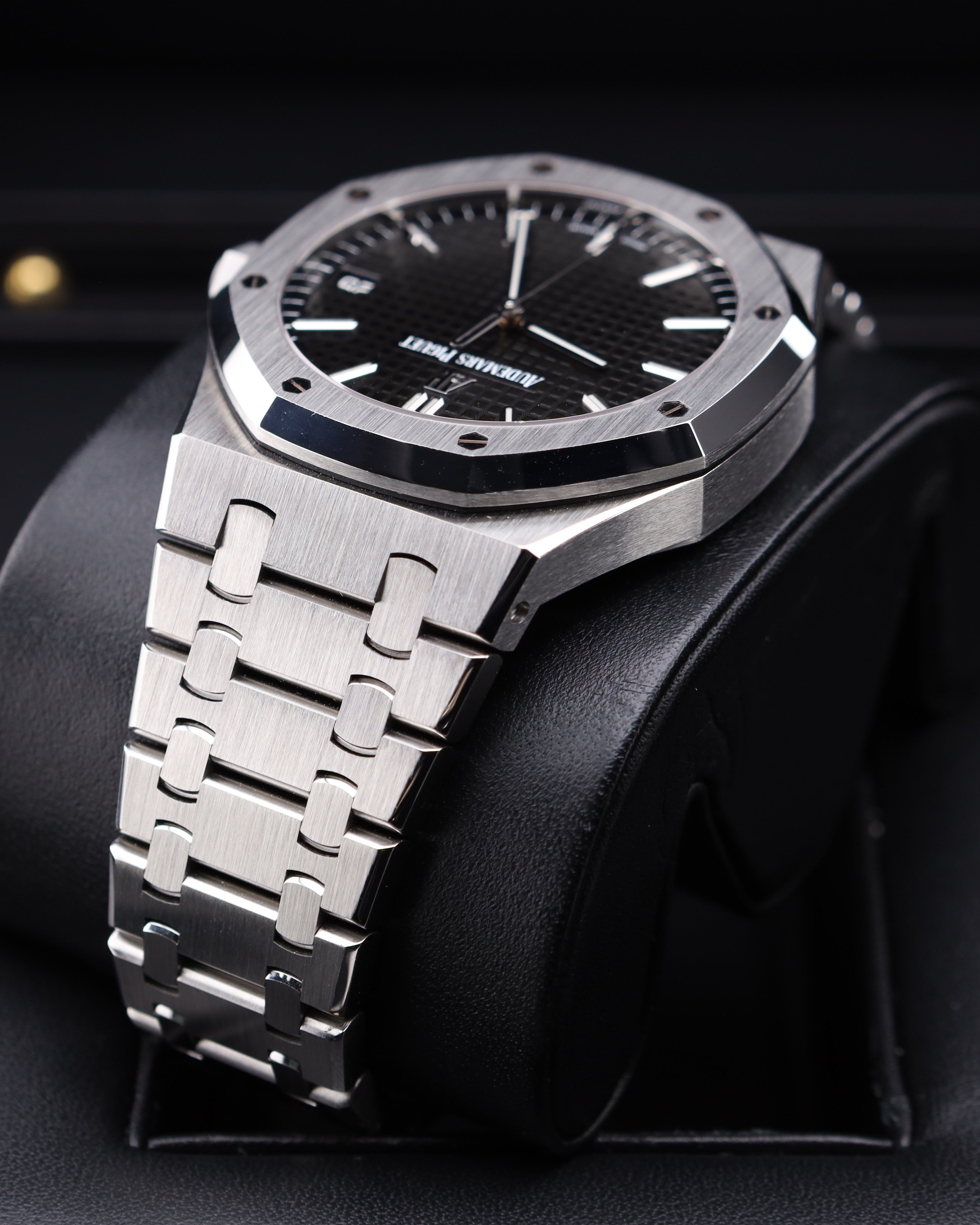 Audemars Piguet Royal Oak 15500ST Black Dial Exhibition Caseback
