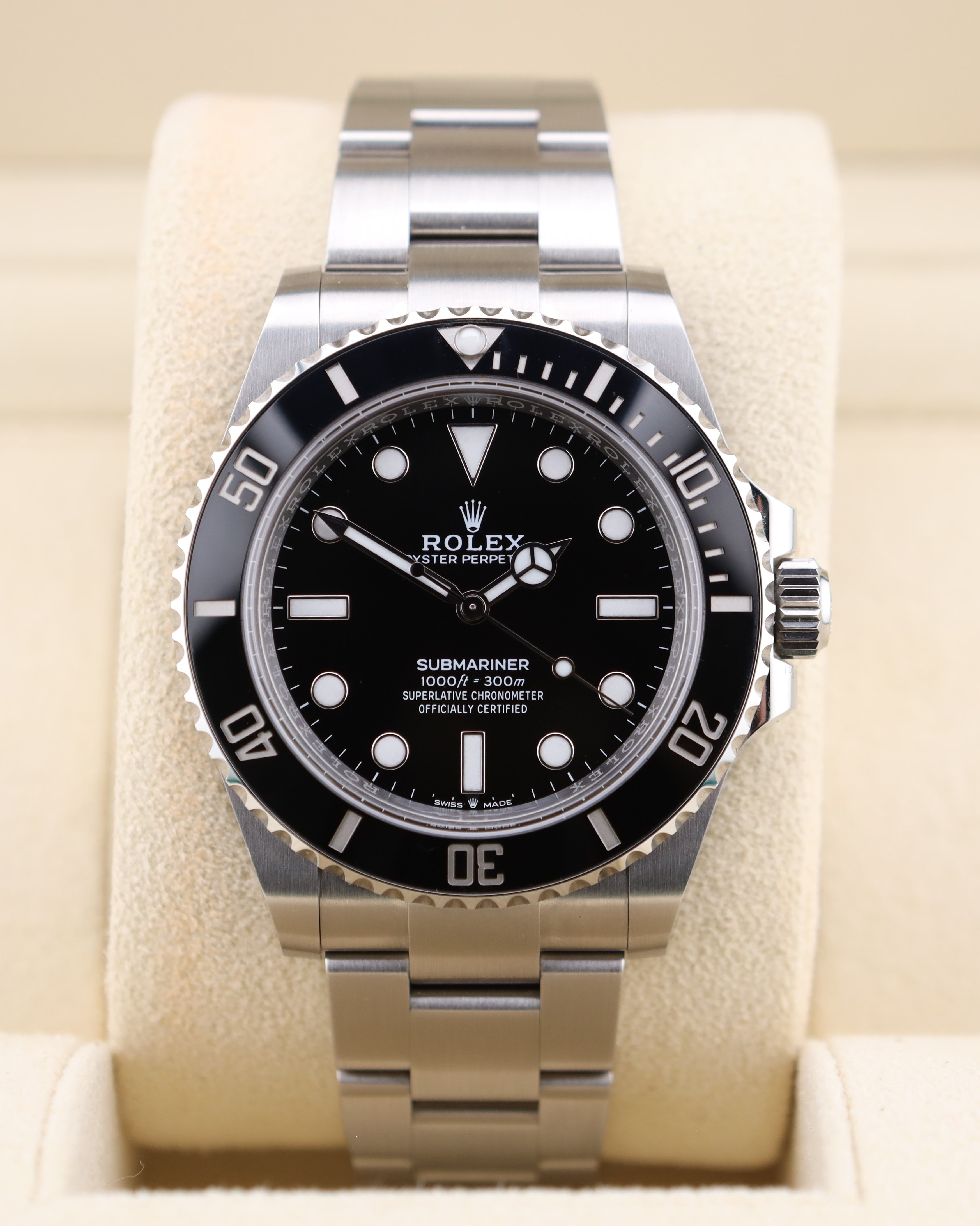 Rolex Submariner No Date Black 124060