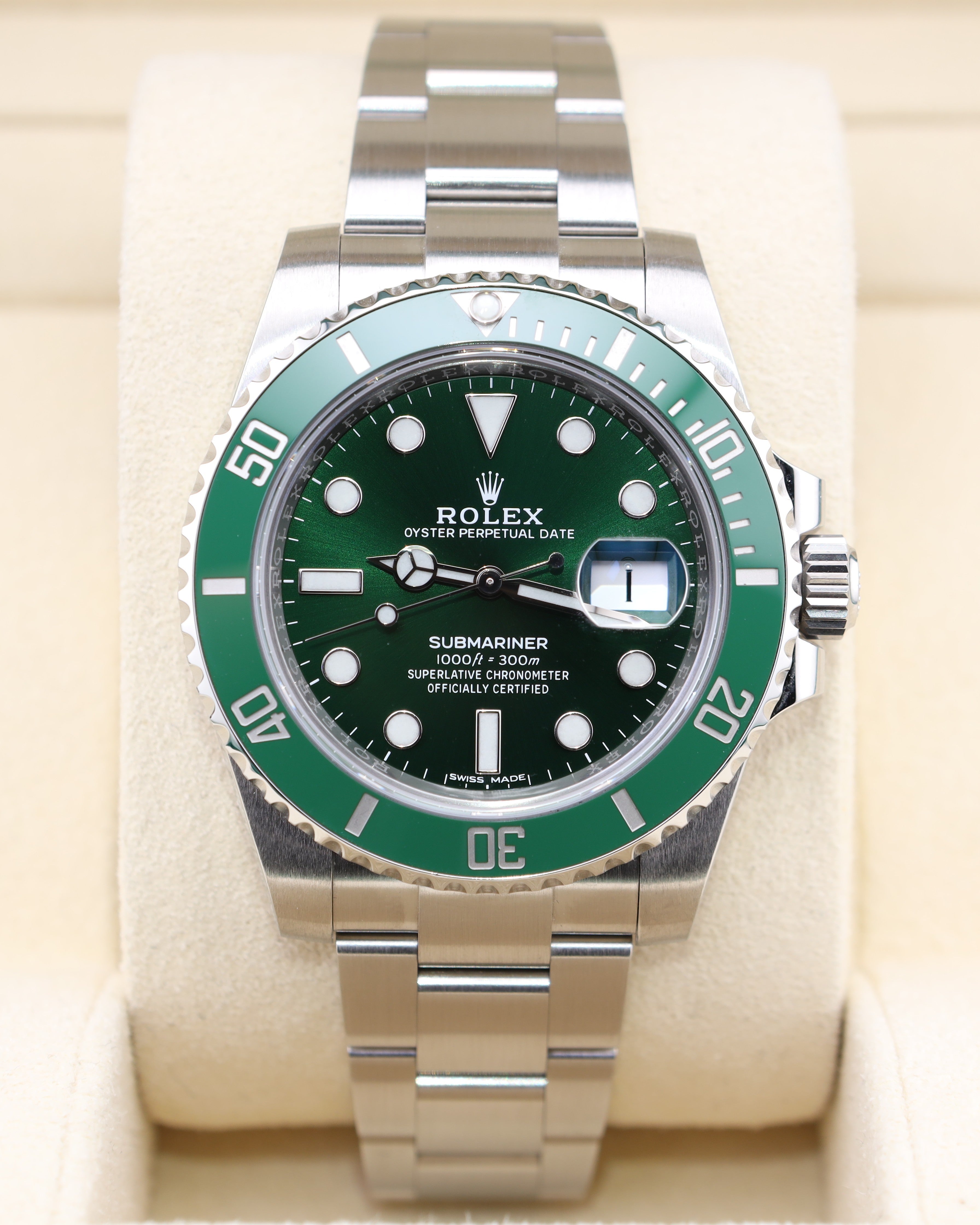 Rolex Submariner Date HULK Green Dial Oyster 116610LV - 2019